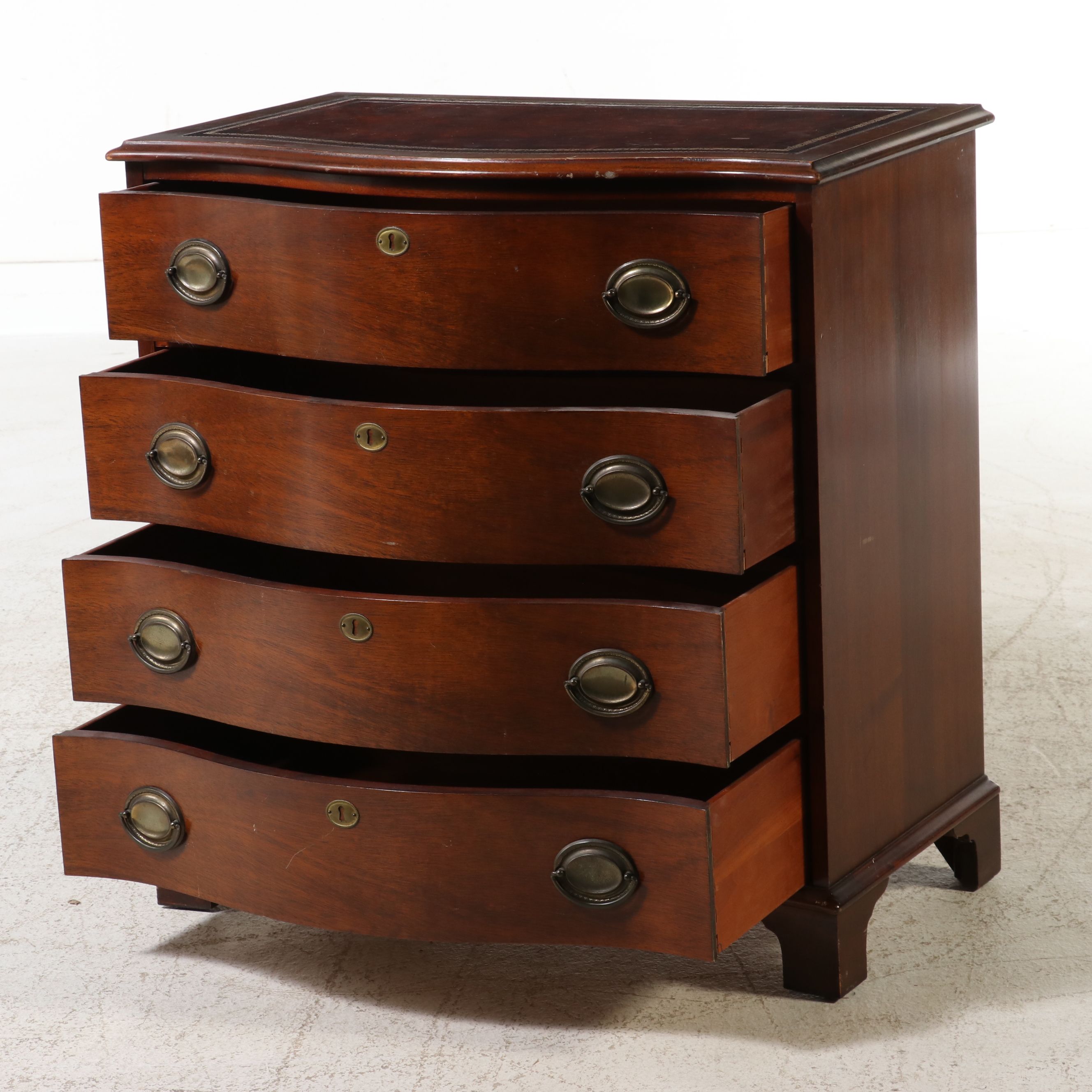 Maddox Table Co. Hepplewhite Style Mahogany Bowfront Chest with Leather Top