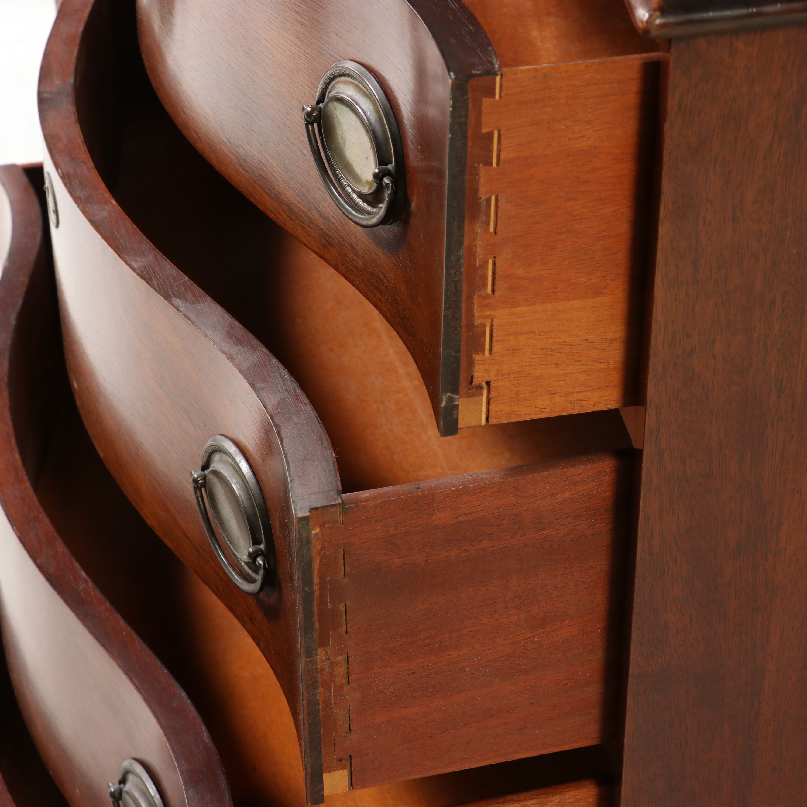 Maddox Table Co. Hepplewhite Style Mahogany Bowfront Chest with Leather Top