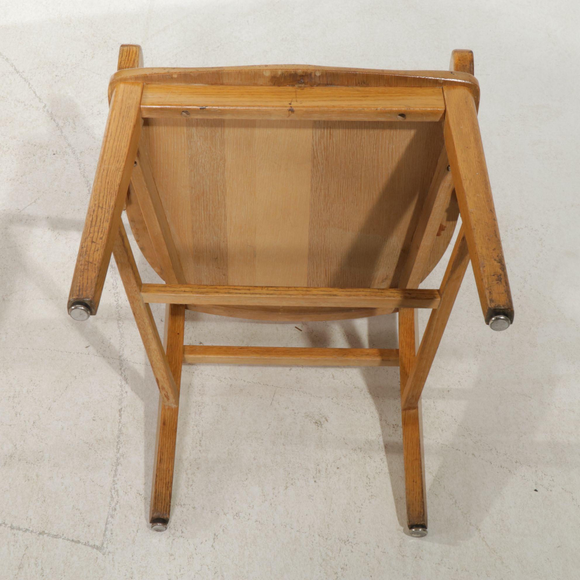 A. Brandt Co. Ranch Oak Pedestal Desk with Chair, Mid to Late 20th C.