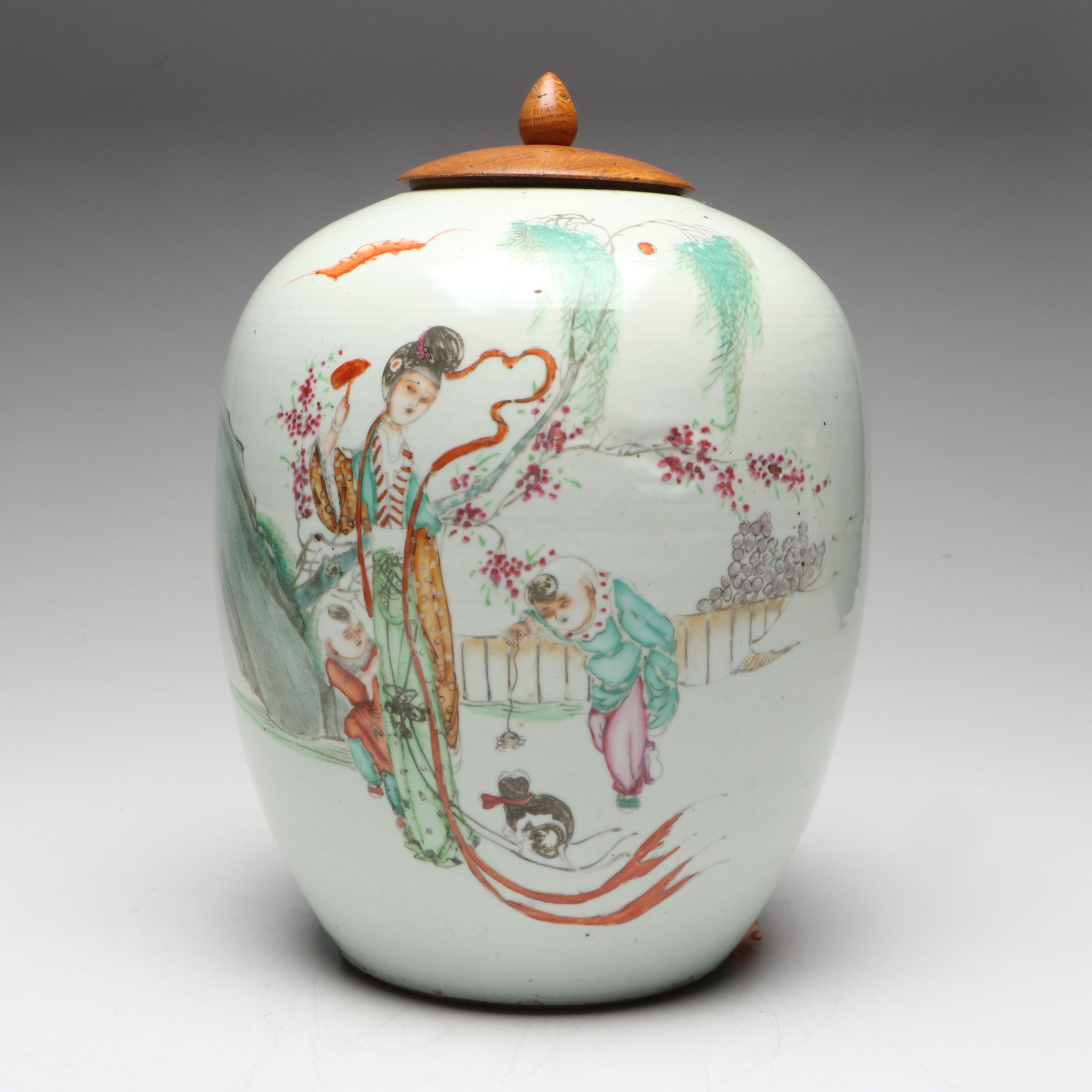 Chinese Republic Period Hand-Painted Porcelain Ginger Jar, Mid-20th C.