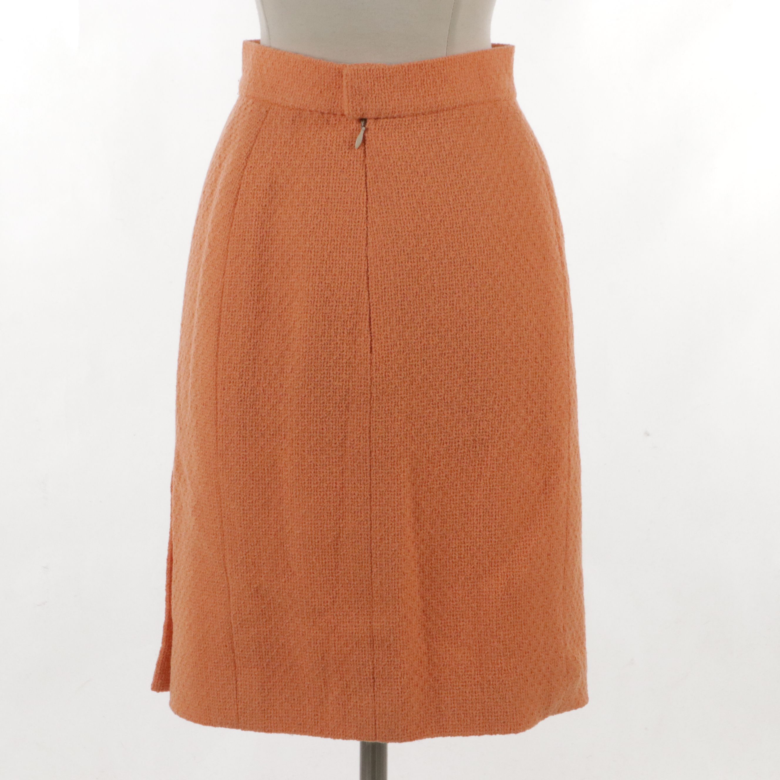 Chanel Boutique Skirt in Orange Wool Tweed