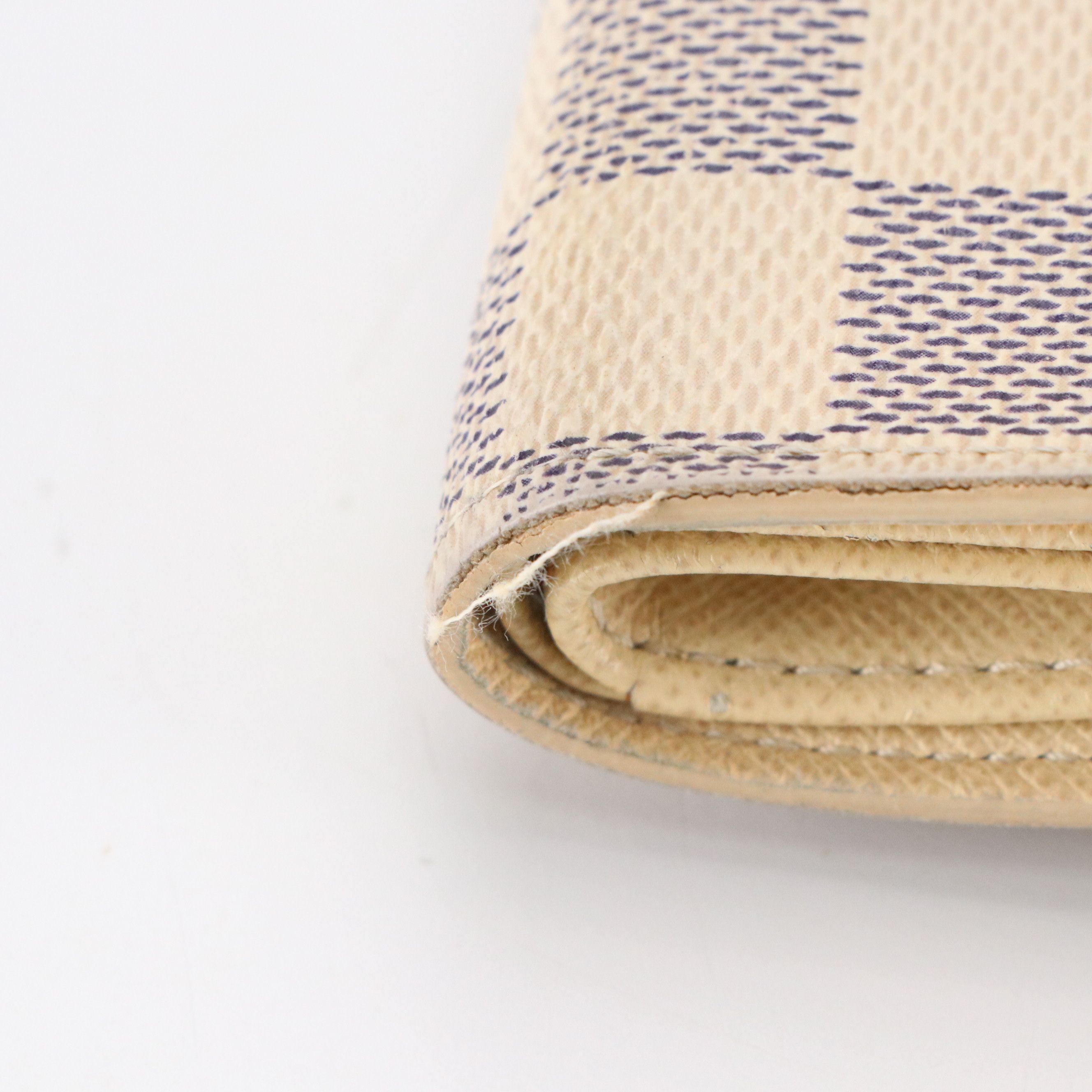 Louis Vuitton Portefeuille Koala in Damier Azur Canvas