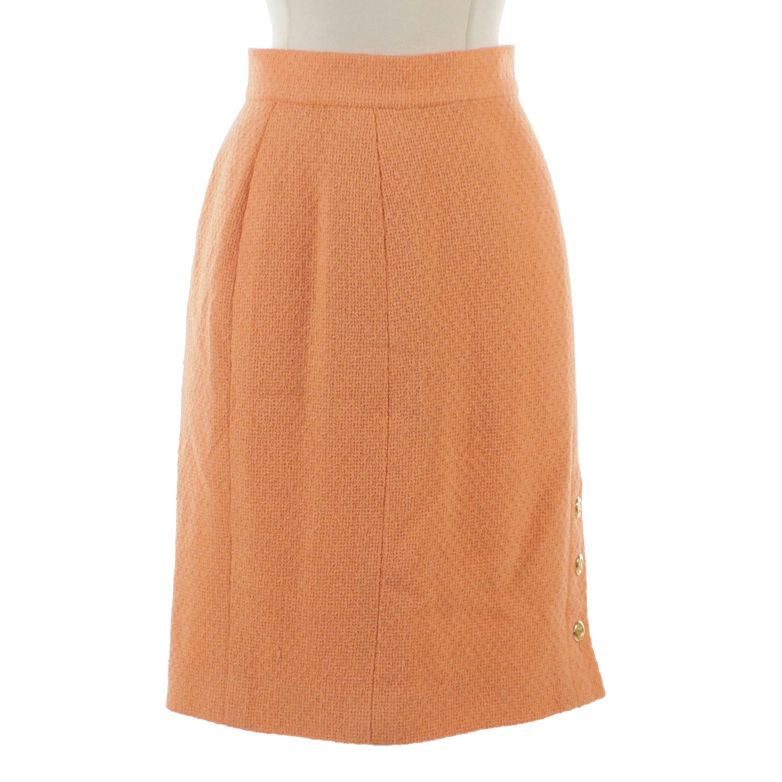 Chanel Boutique Skirt in Orange Wool Tweed