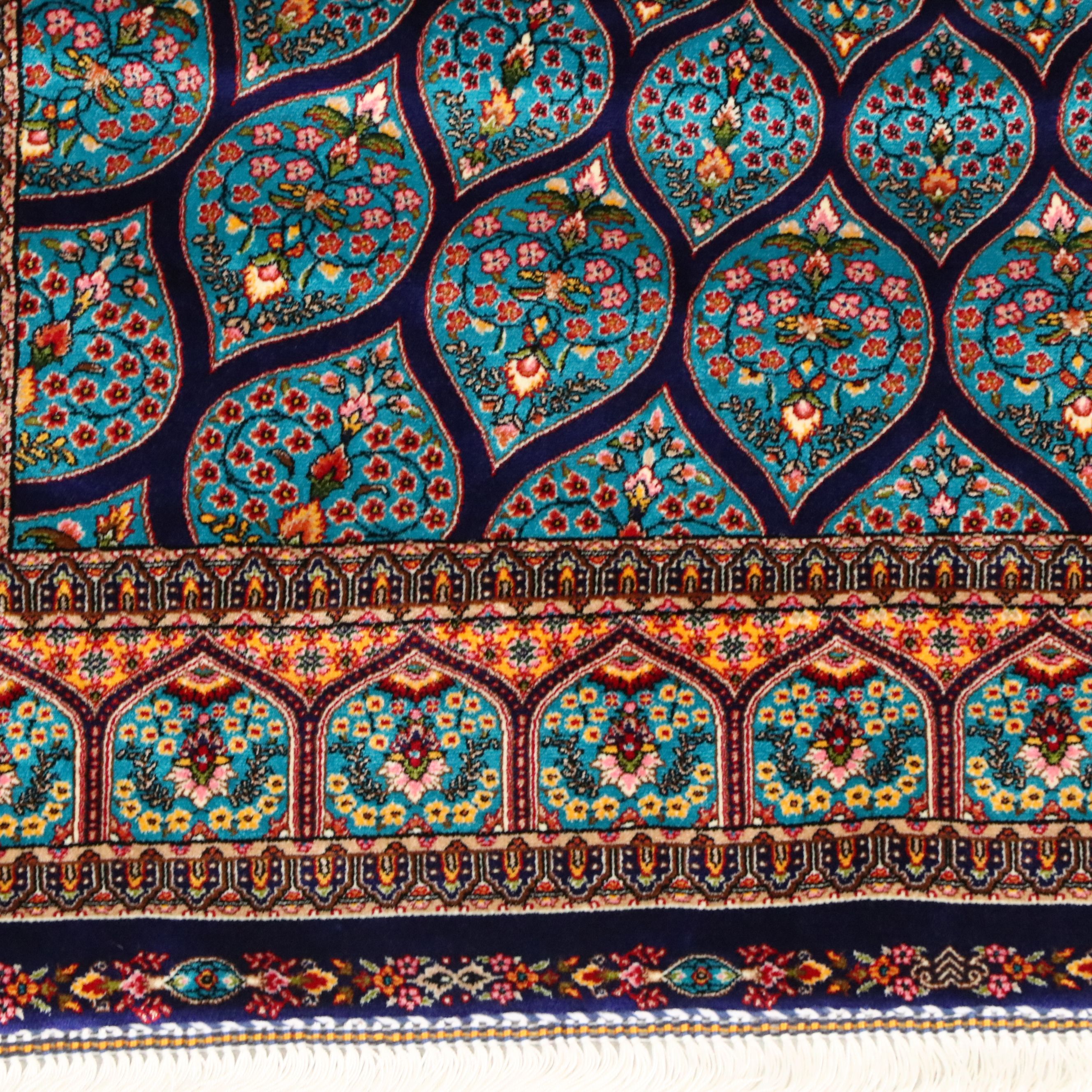 3'2 x 5' Machine Made Turkish Qom Silk Area Rug