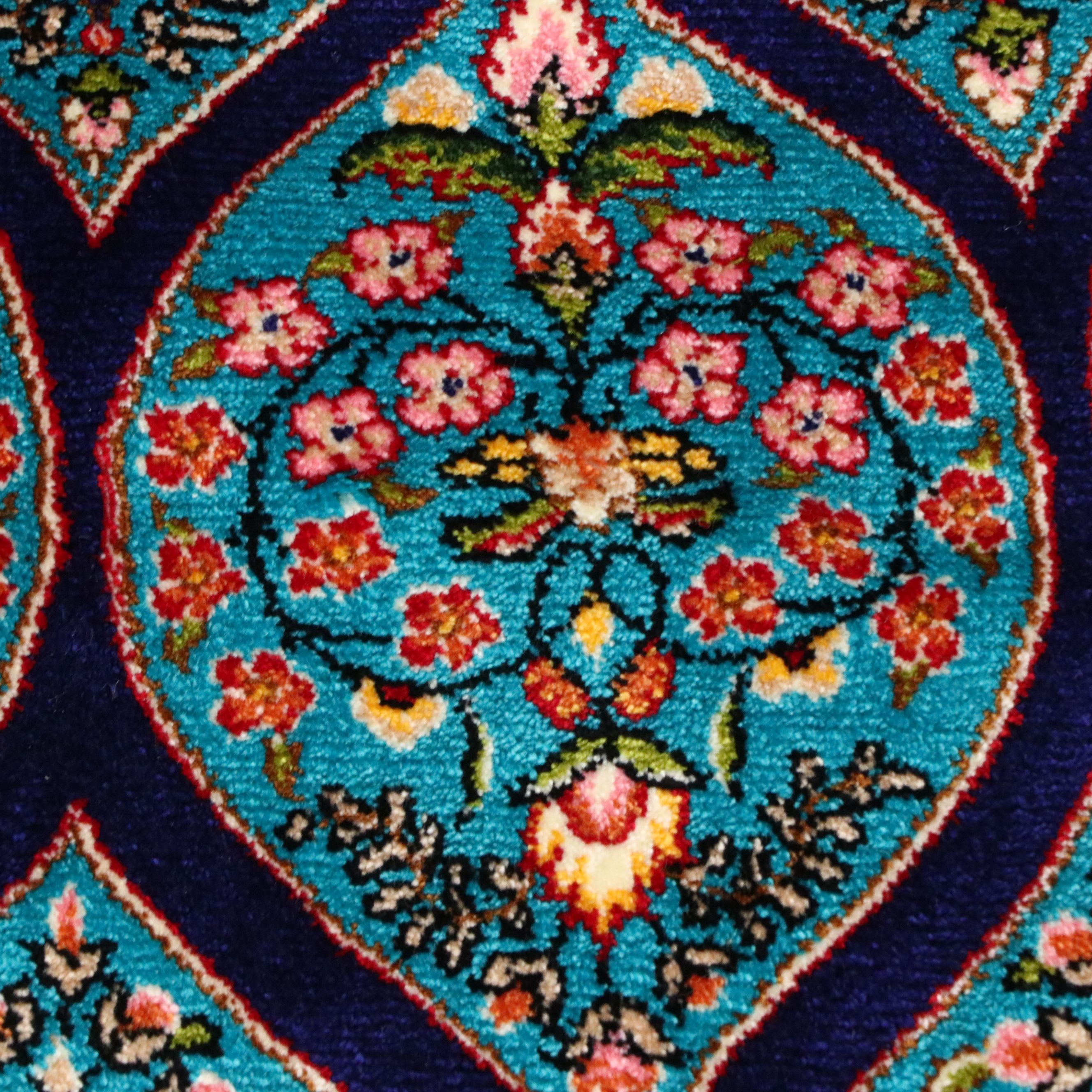 3'2 x 5' Machine Made Turkish Qom Silk Area Rug