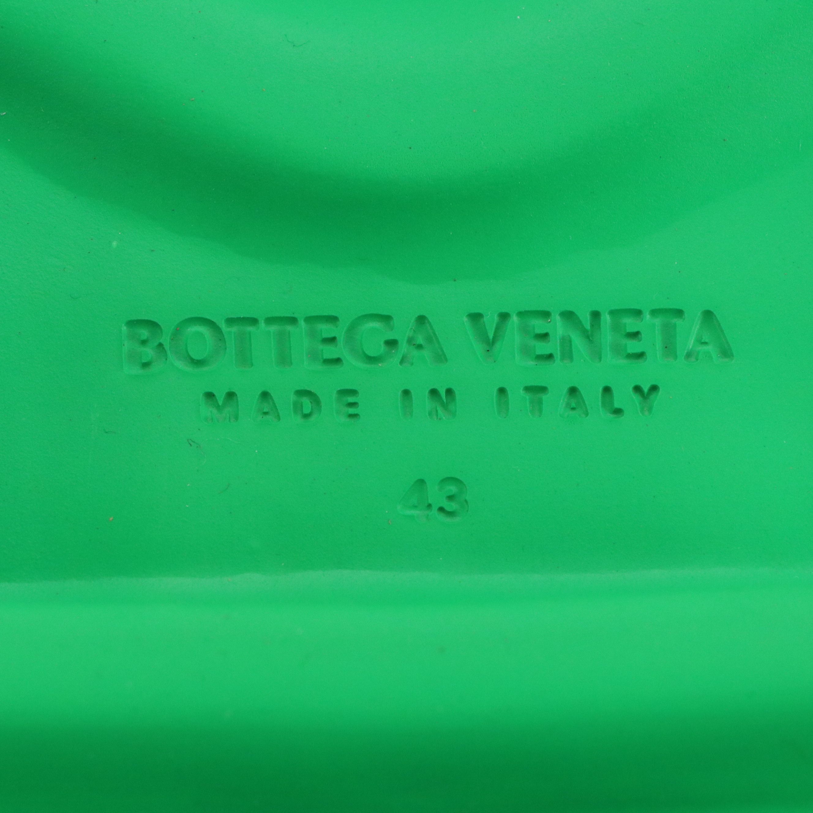 Bottega Veneta Flash Buckle Sandals in Green Nylon and Nappa Leather