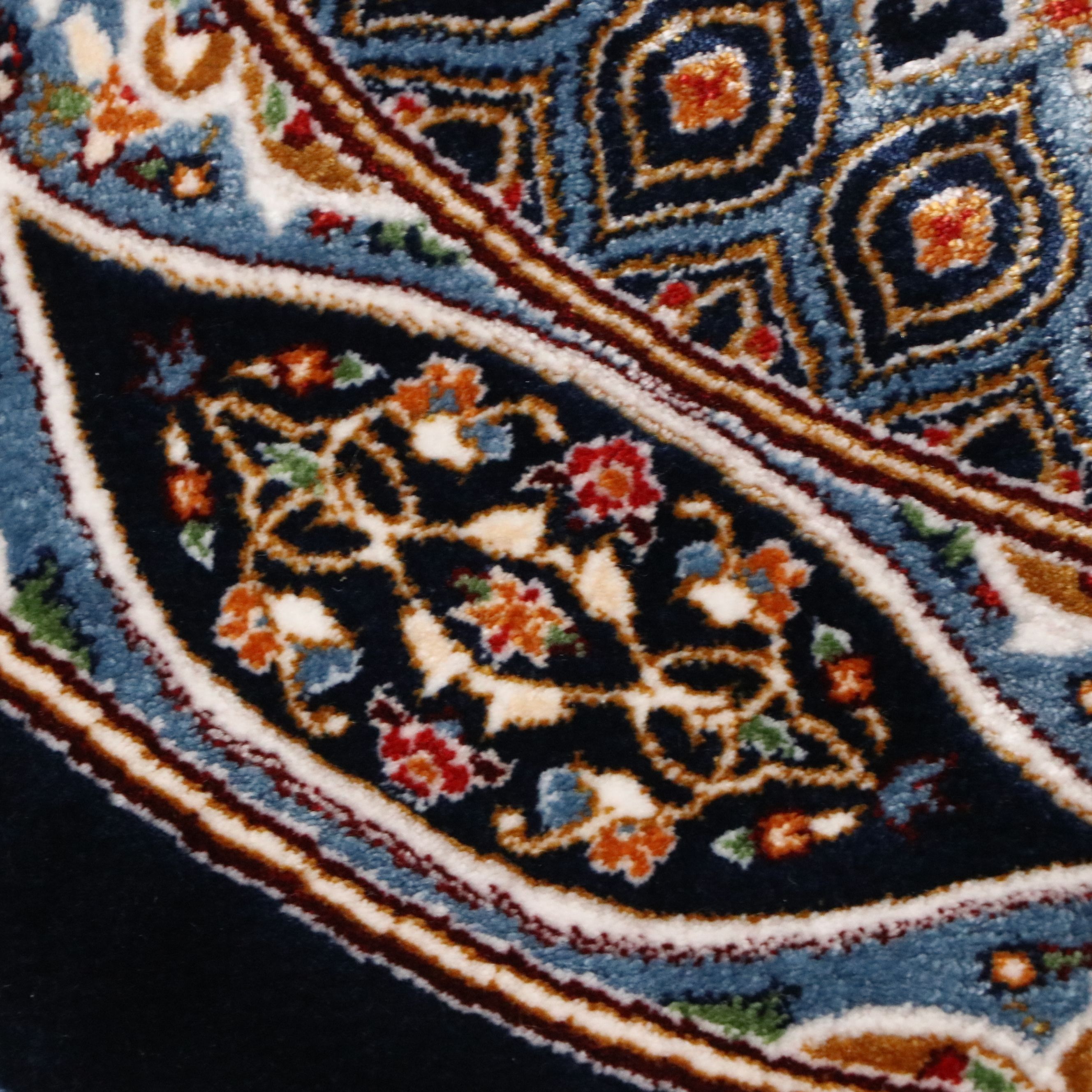 1'10 Round Machine Made Turkish Qom Silk Accent Rug