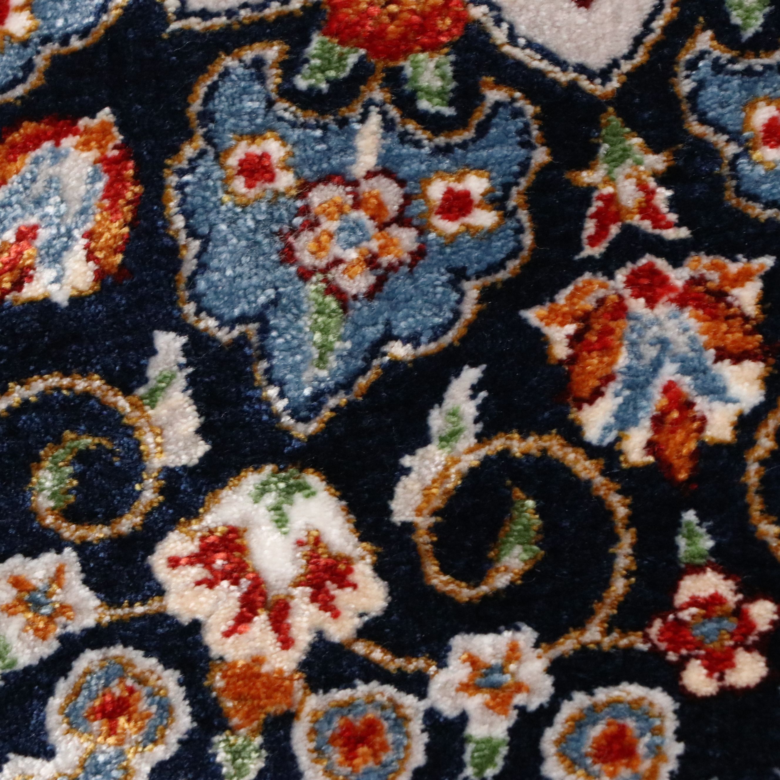 1'10 Round Machine Made Turkish Qom Silk Accent Rug