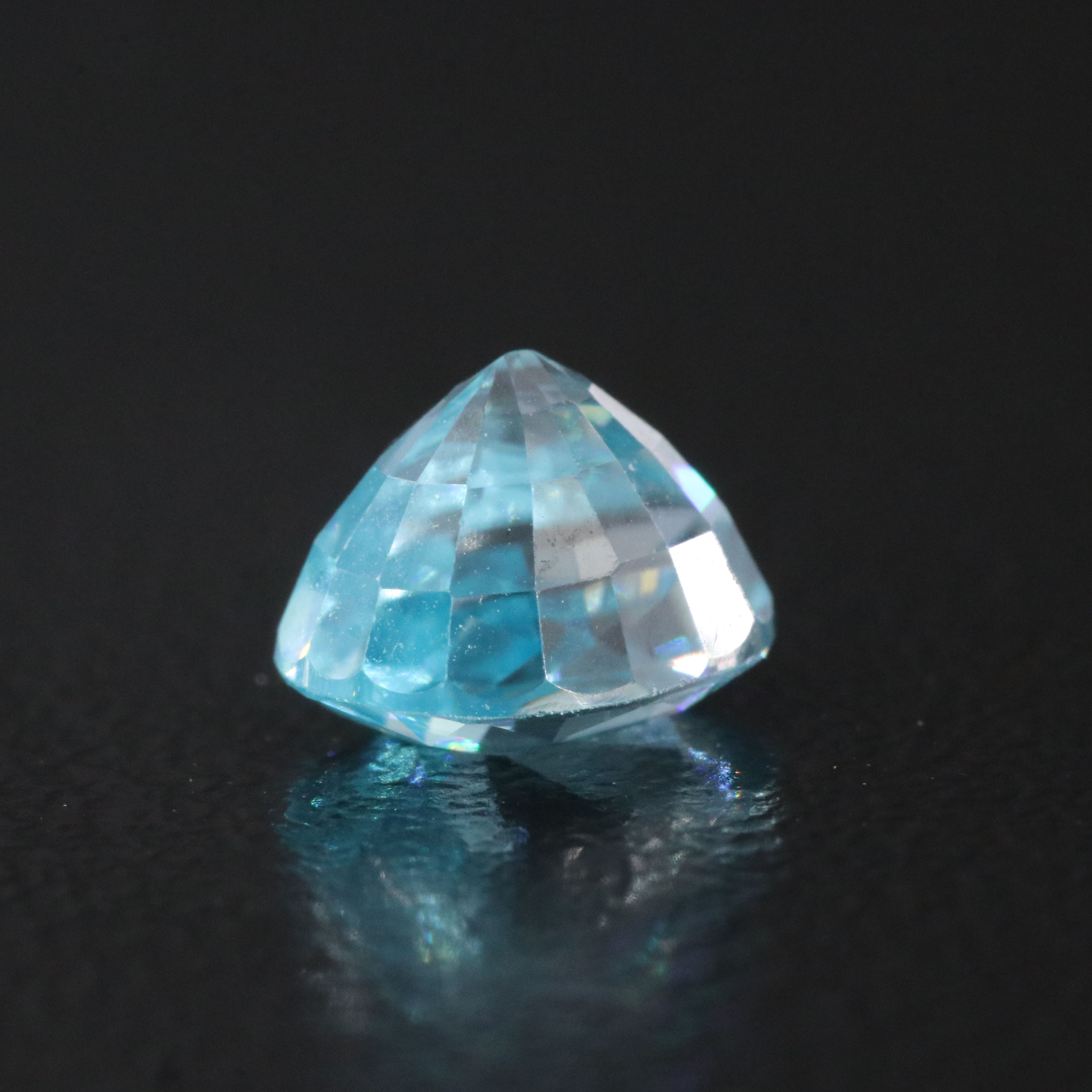 Loose 2.00 CT Zircon
