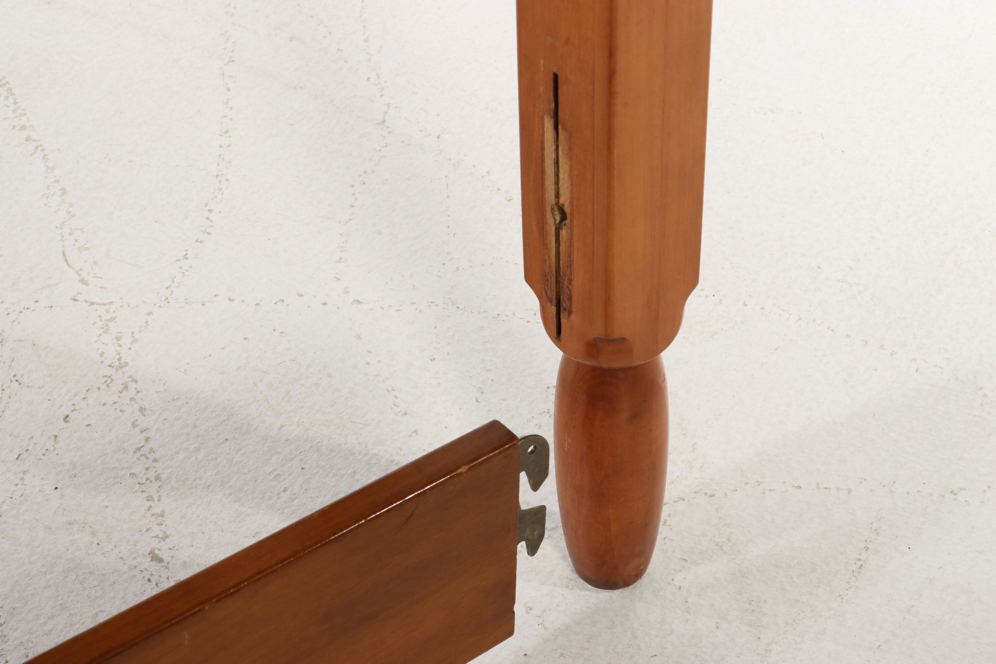 Willett Colonial Revival "Golden Beryl" Solid Maple Bed Frame, Circa 1950