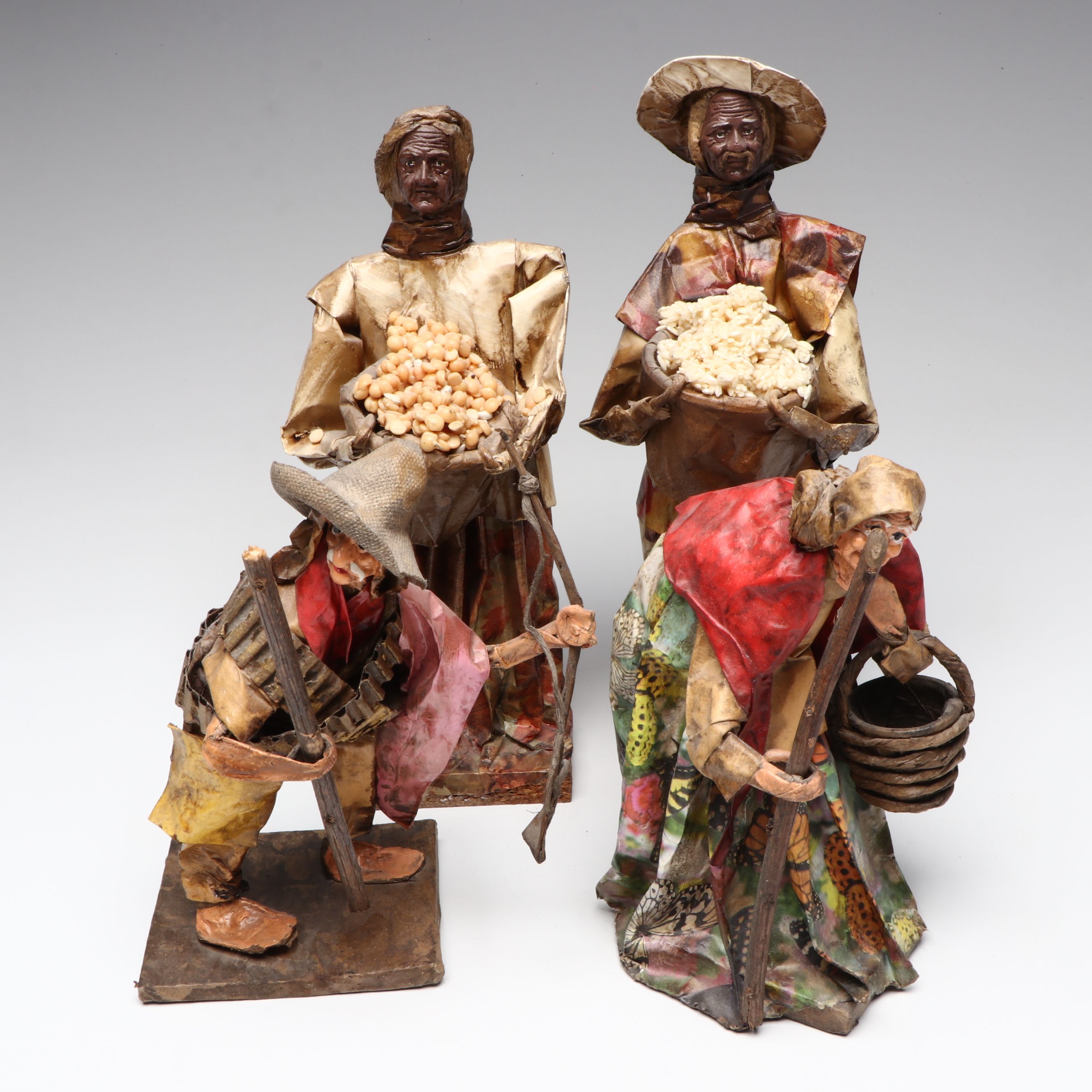 Mexican Cartonería Papier-Mâché Folk Art Figurines