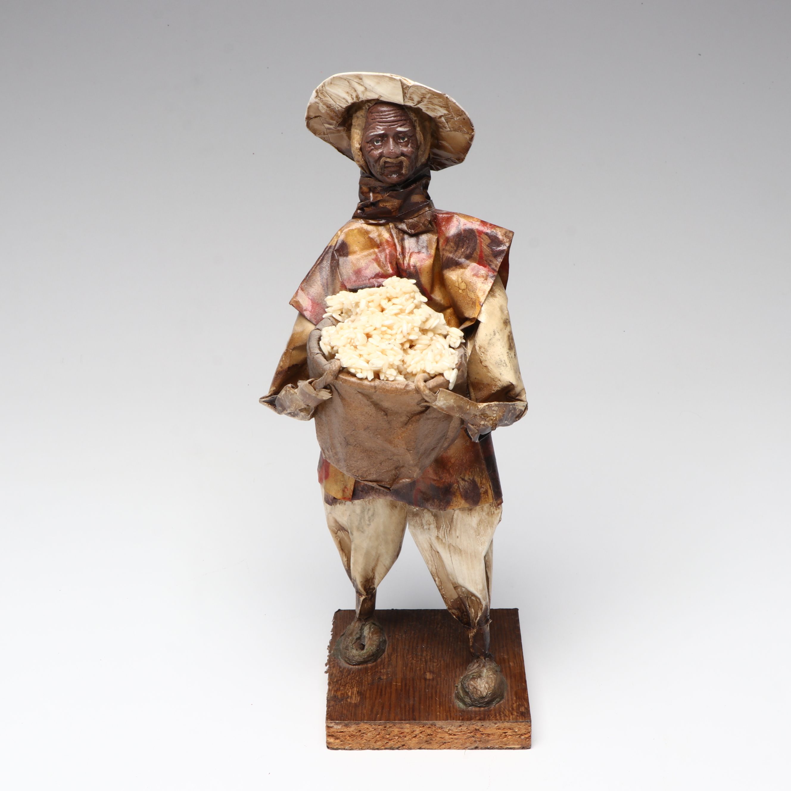 Mexican Cartonería Papier-Mâché Folk Art Figurines