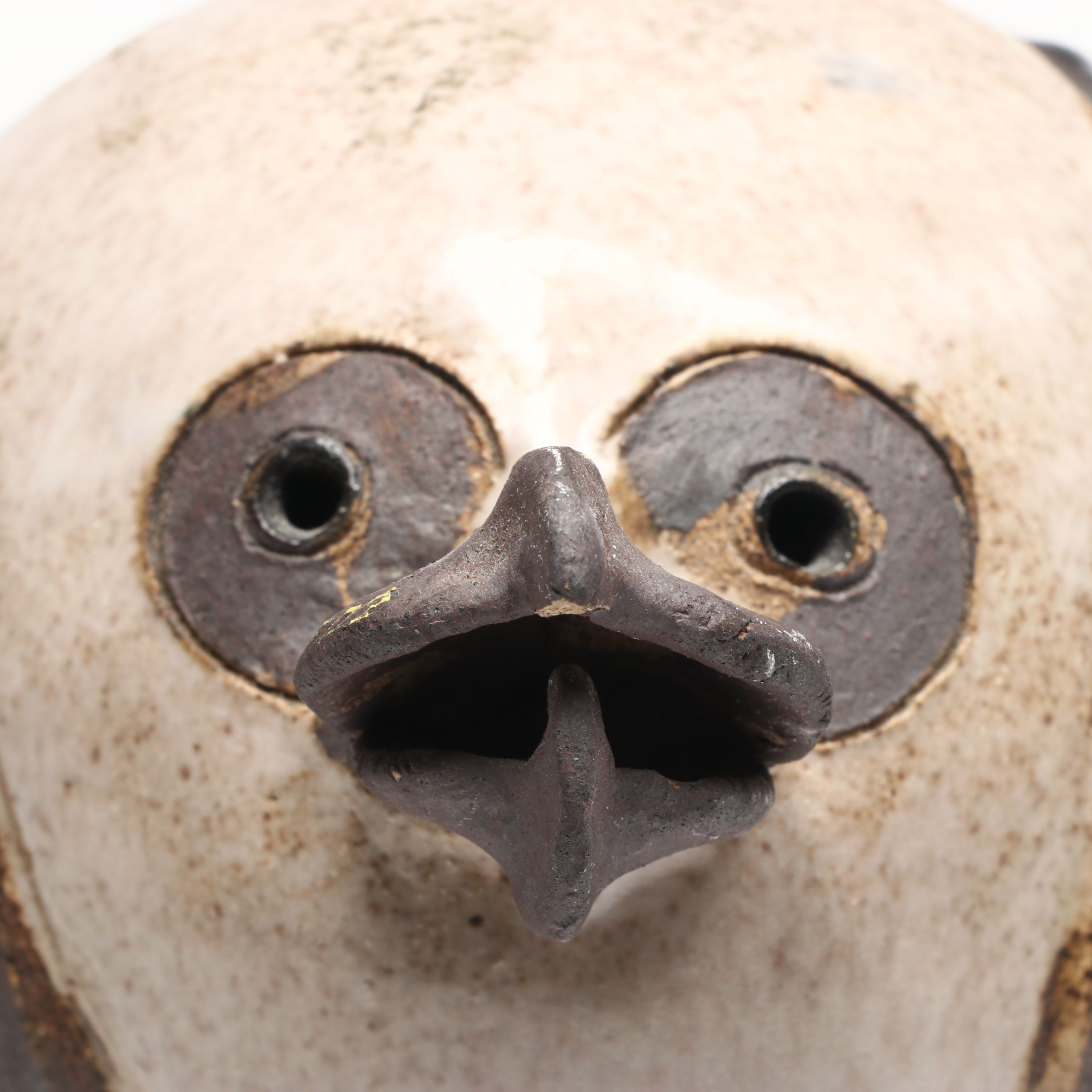 Susan Davis Artist Signed Ceramic Owl