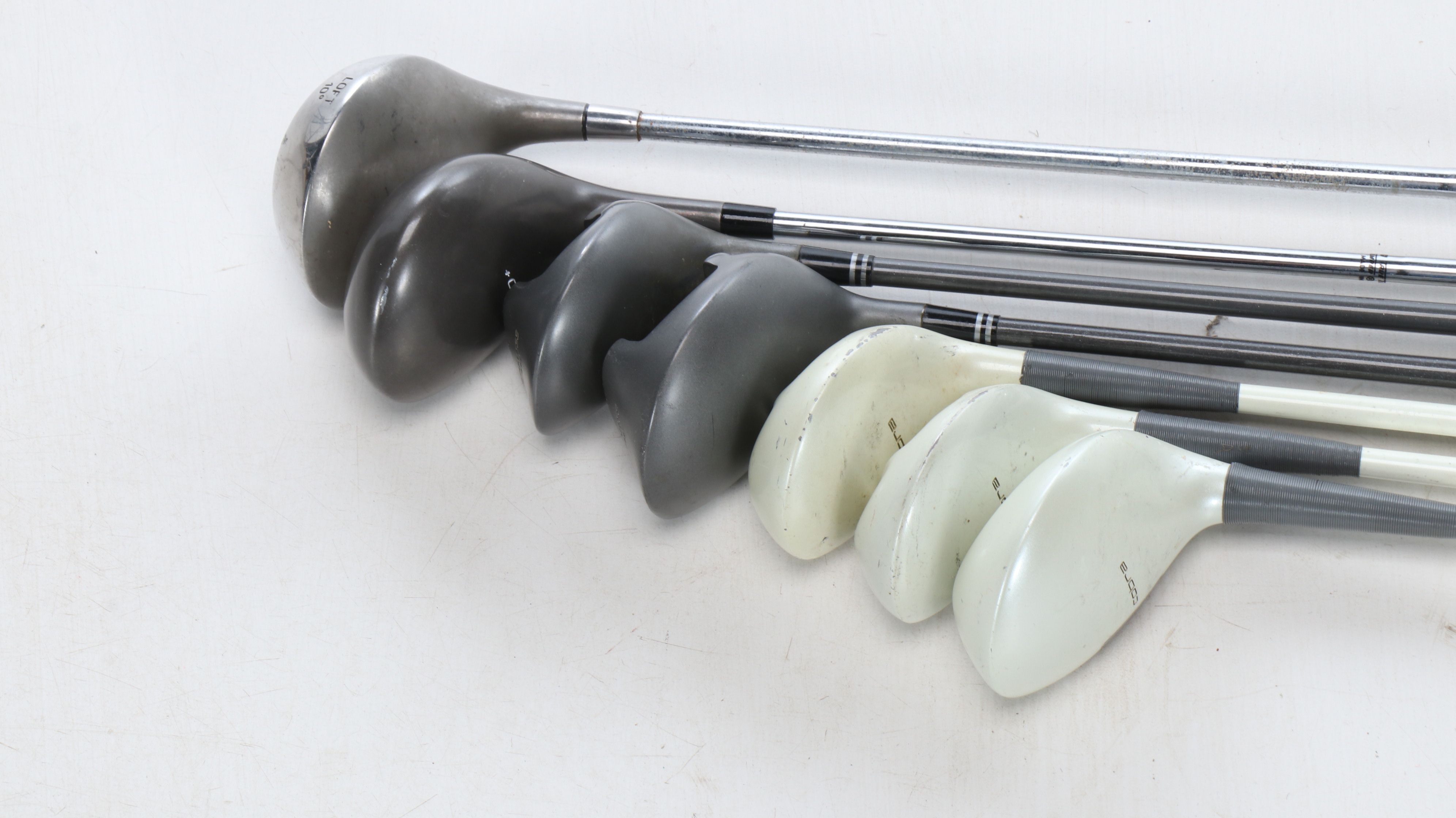 Slazenger Golf Bag with Right- Handed Golf Clubs and Foldable Cart