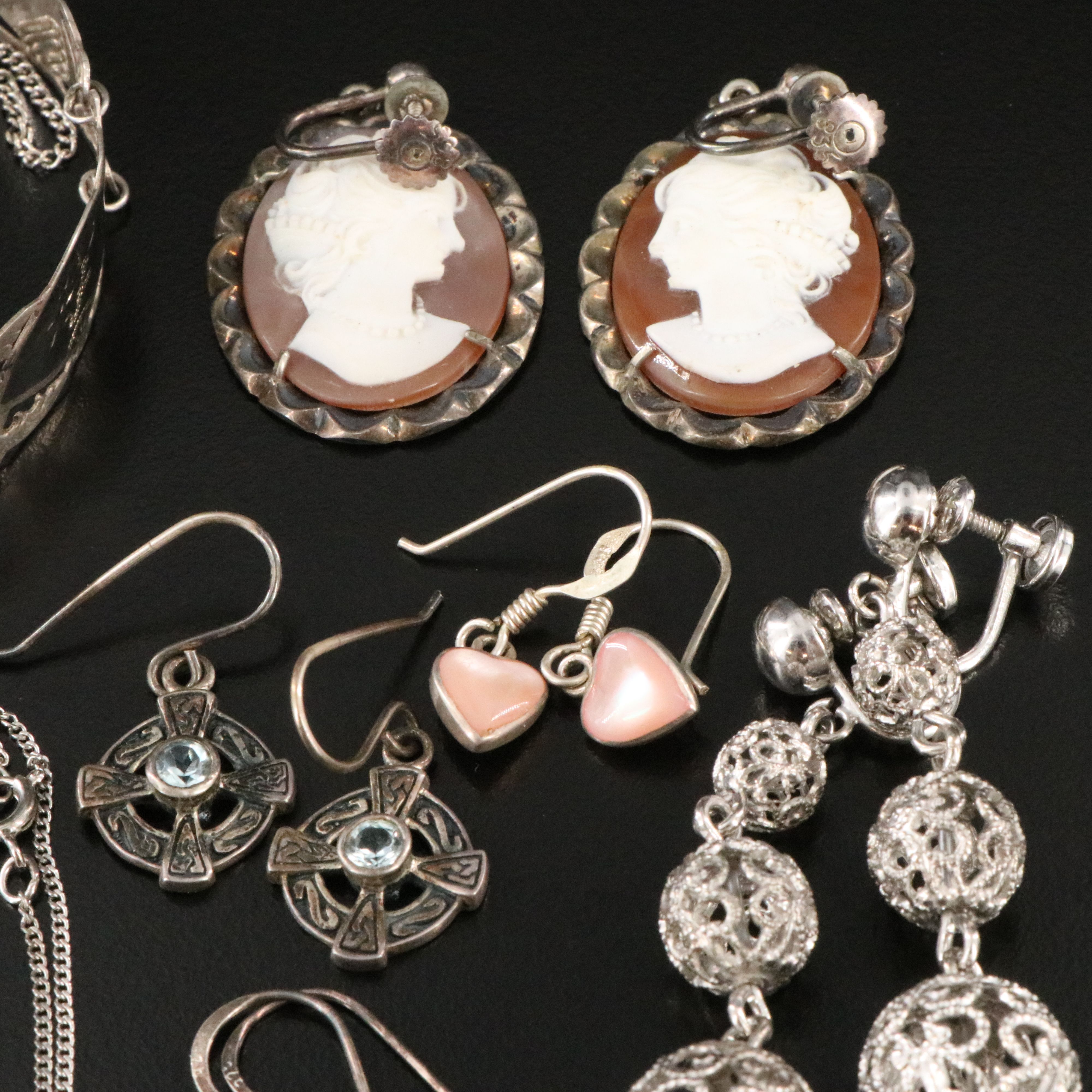 Niki Ardis and Scandinavian Featured in Sterling Jewelry Collection