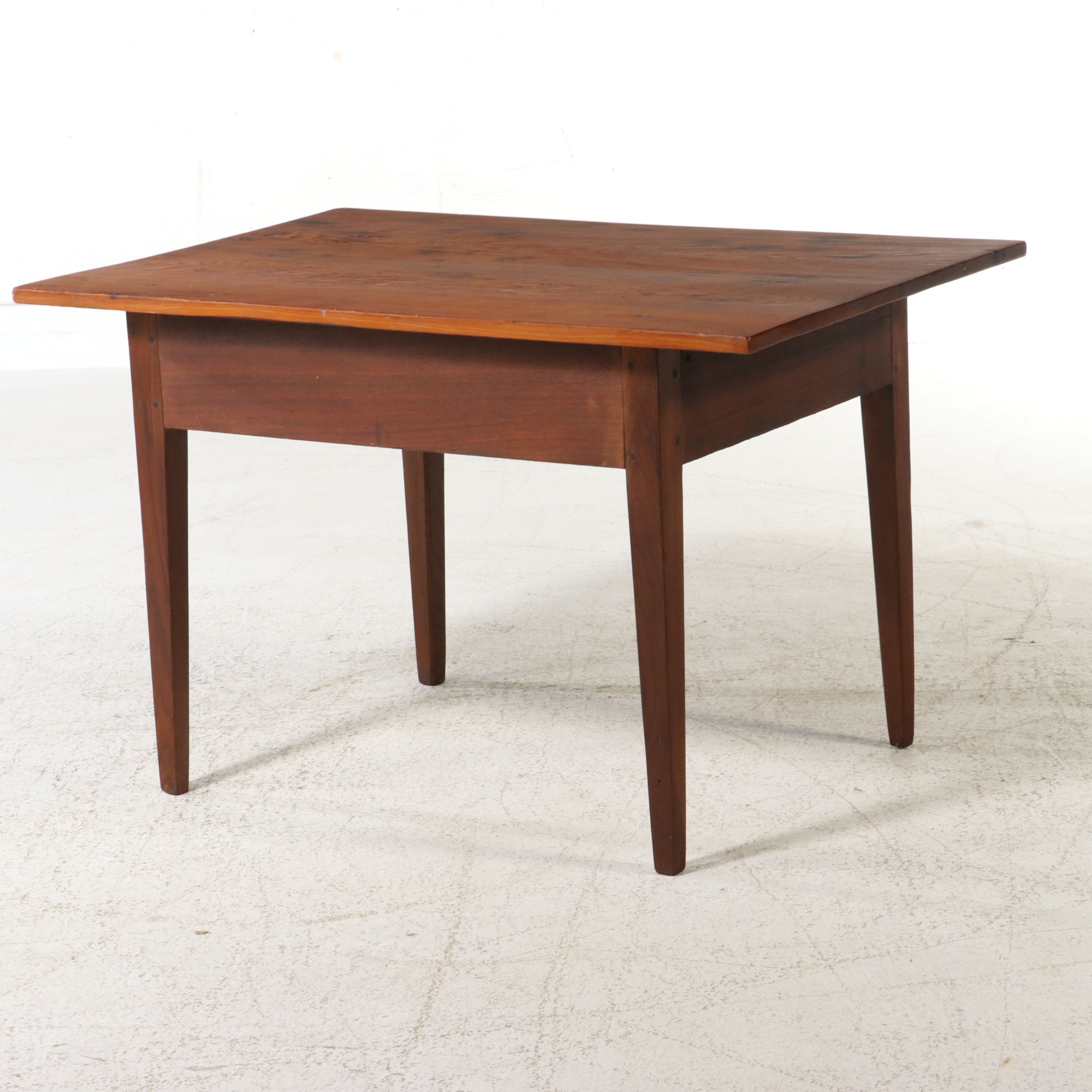 American Country Pine and Cherry Tavern Table, 19th Century