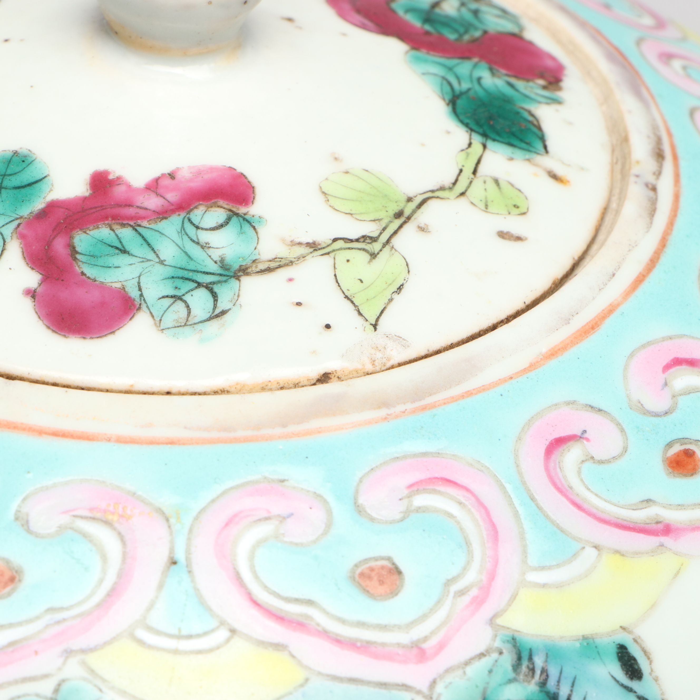 Chinese Famille Rose Porcelain Melon Jars with Wood Pedestals