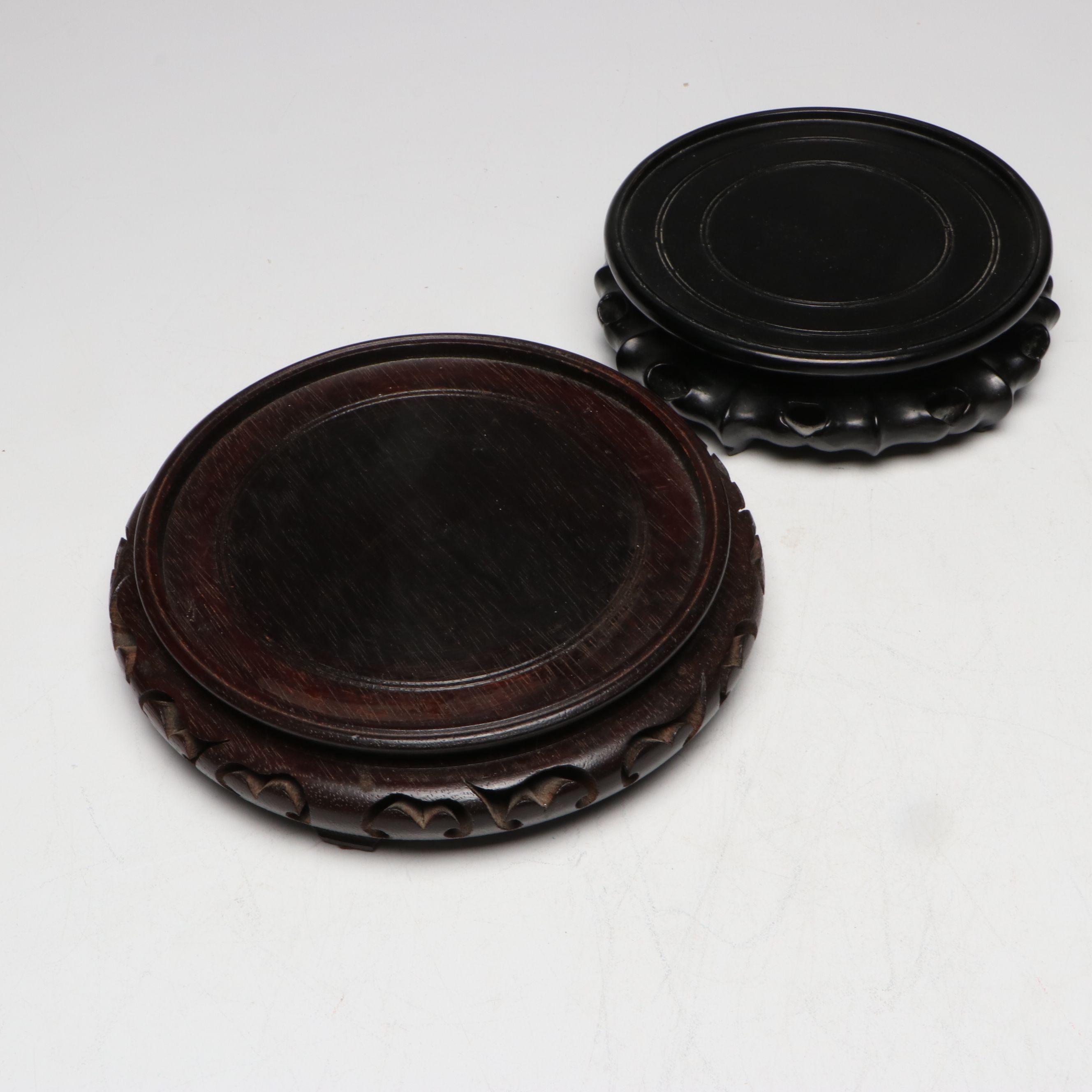 Chinese Famille Rose Porcelain Melon Jars with Wood Pedestals