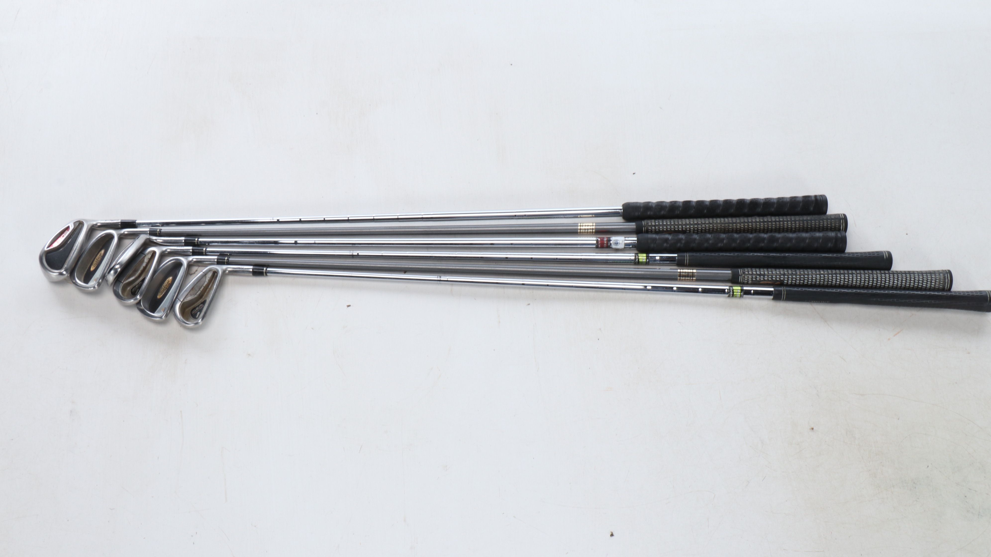 Burton Golf Bag with Right- Handed Golf Clubs and Foldable Cart