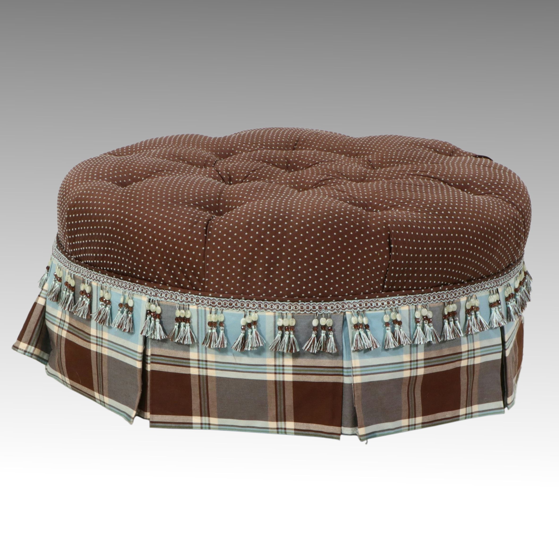 Contemporary Tufted Upholstered Round Ottoman with Plaid Skirt