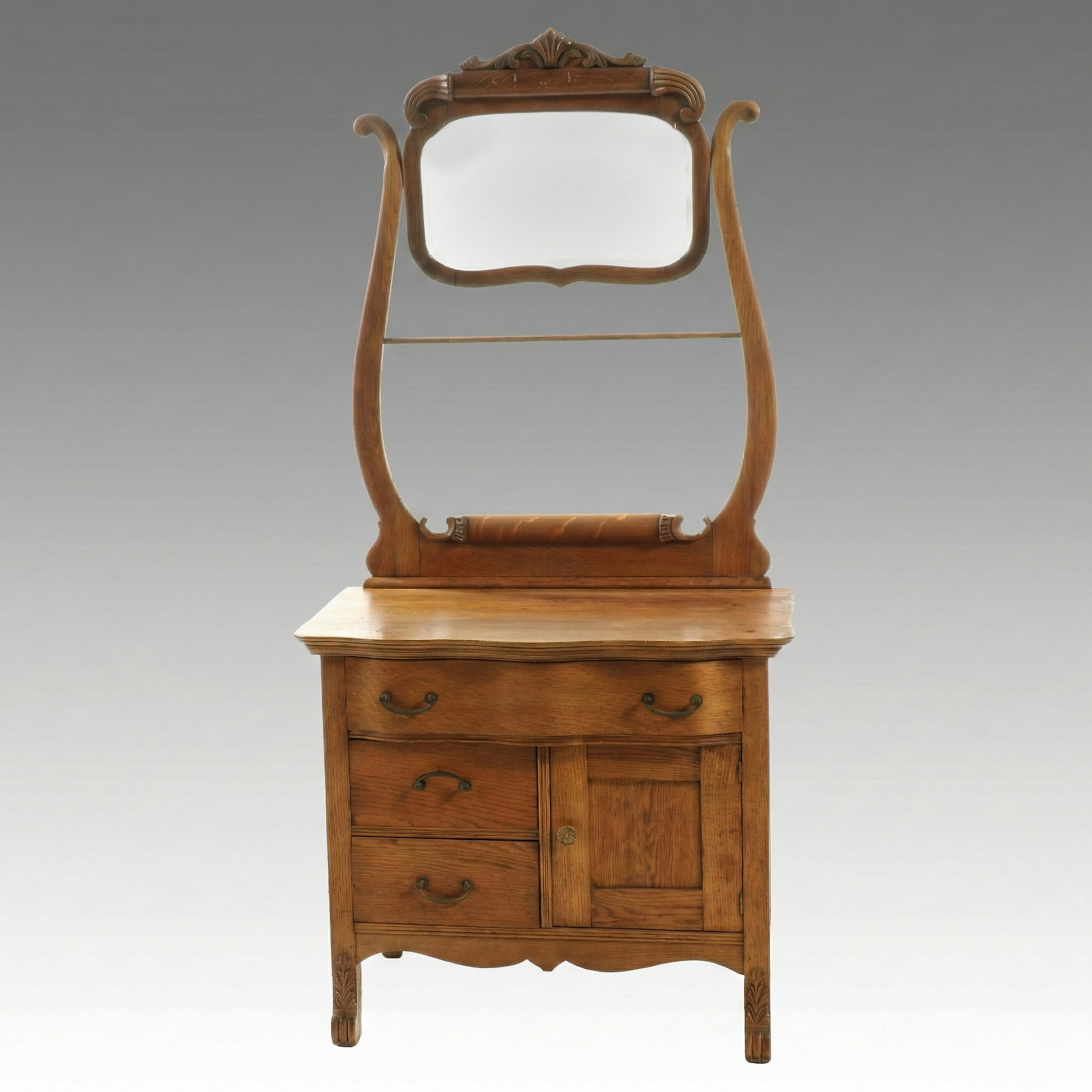 American Golden Oak Washstand with Lyre-Back Circa 1900