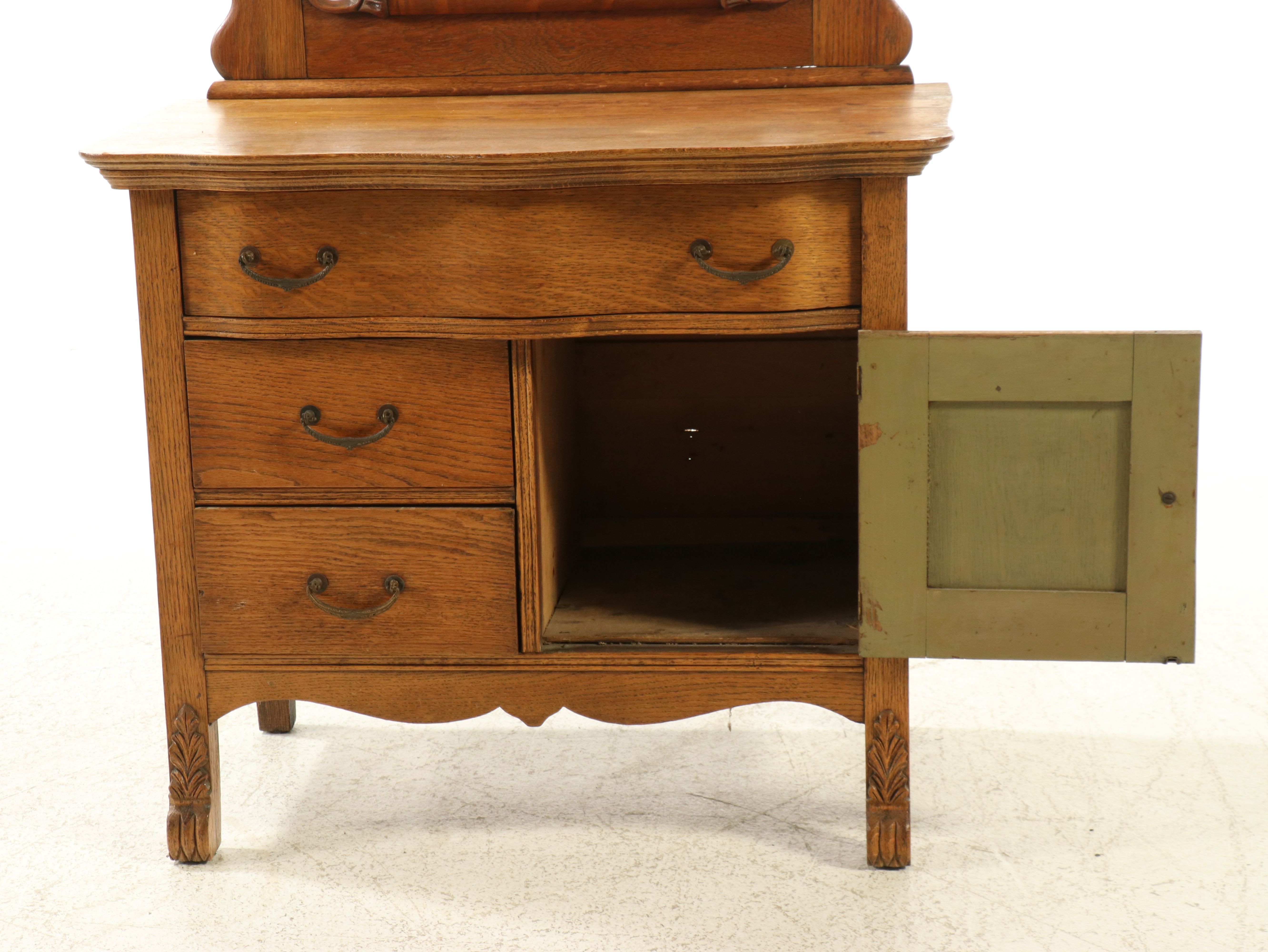 American Golden Oak Washstand with Lyre-Back Circa 1900