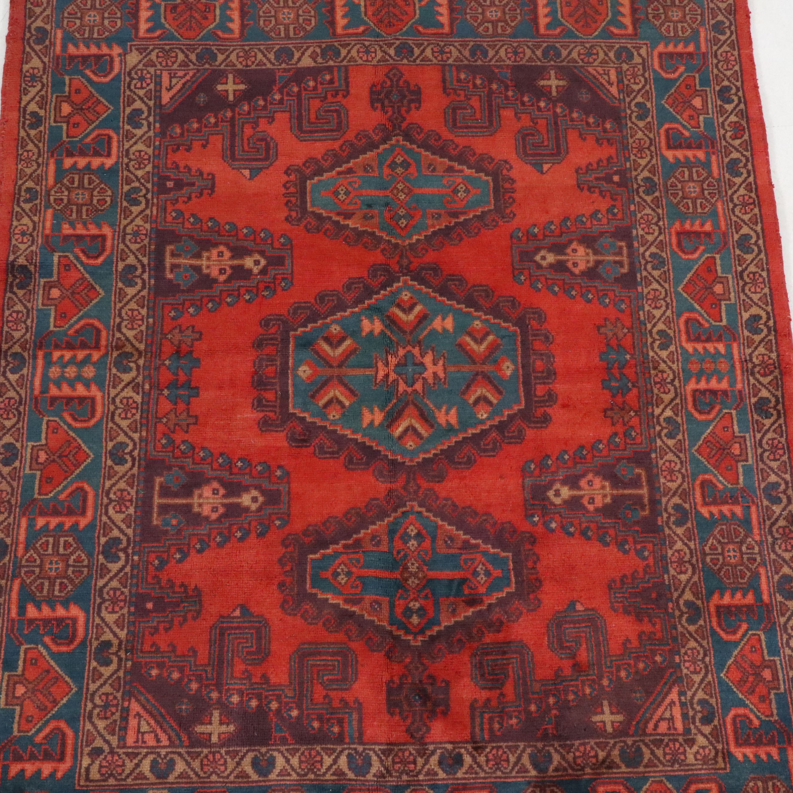 5'2 x 6'10 Hand-Knotted Persian Viss Area Rug