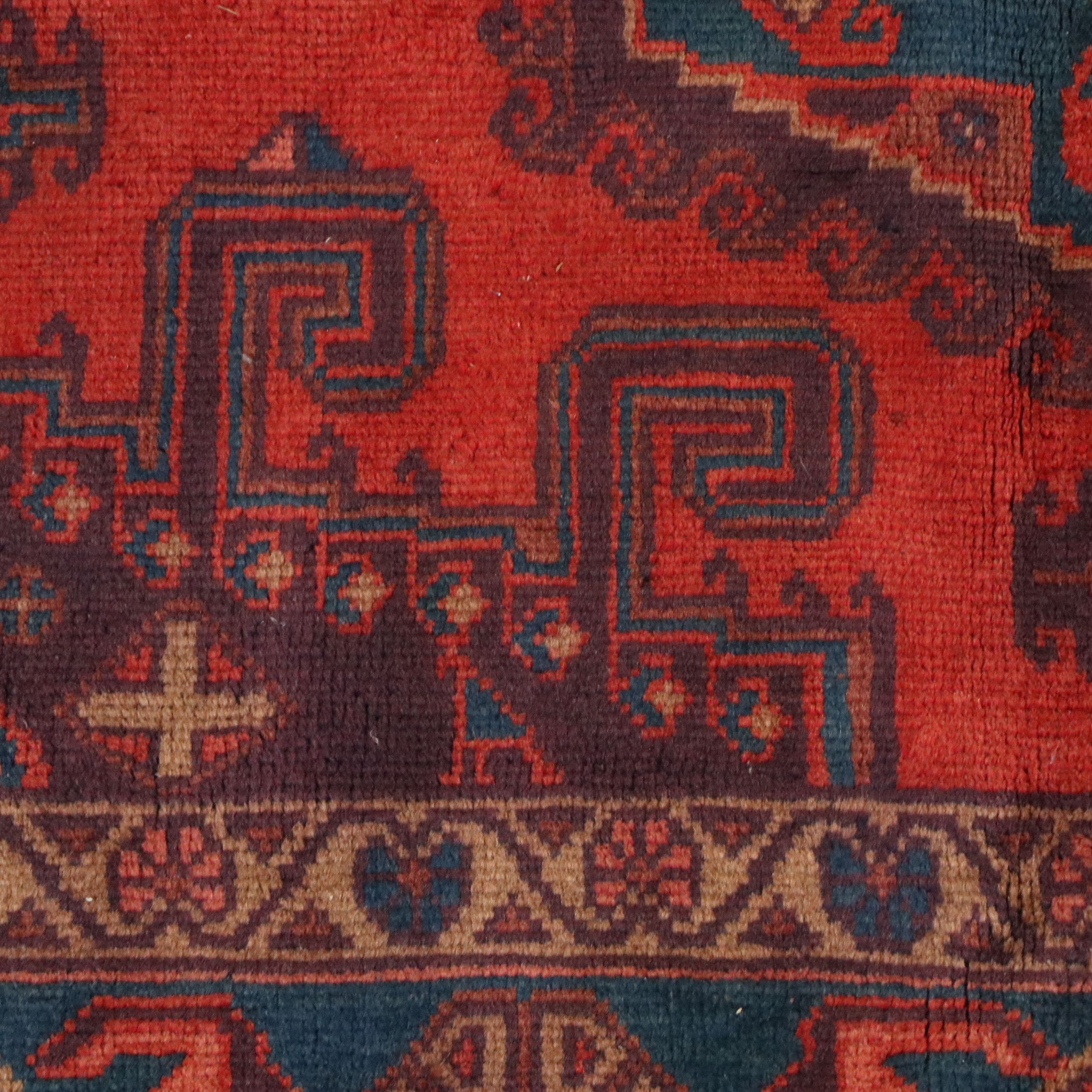 5'2 x 6'10 Hand-Knotted Persian Viss Area Rug