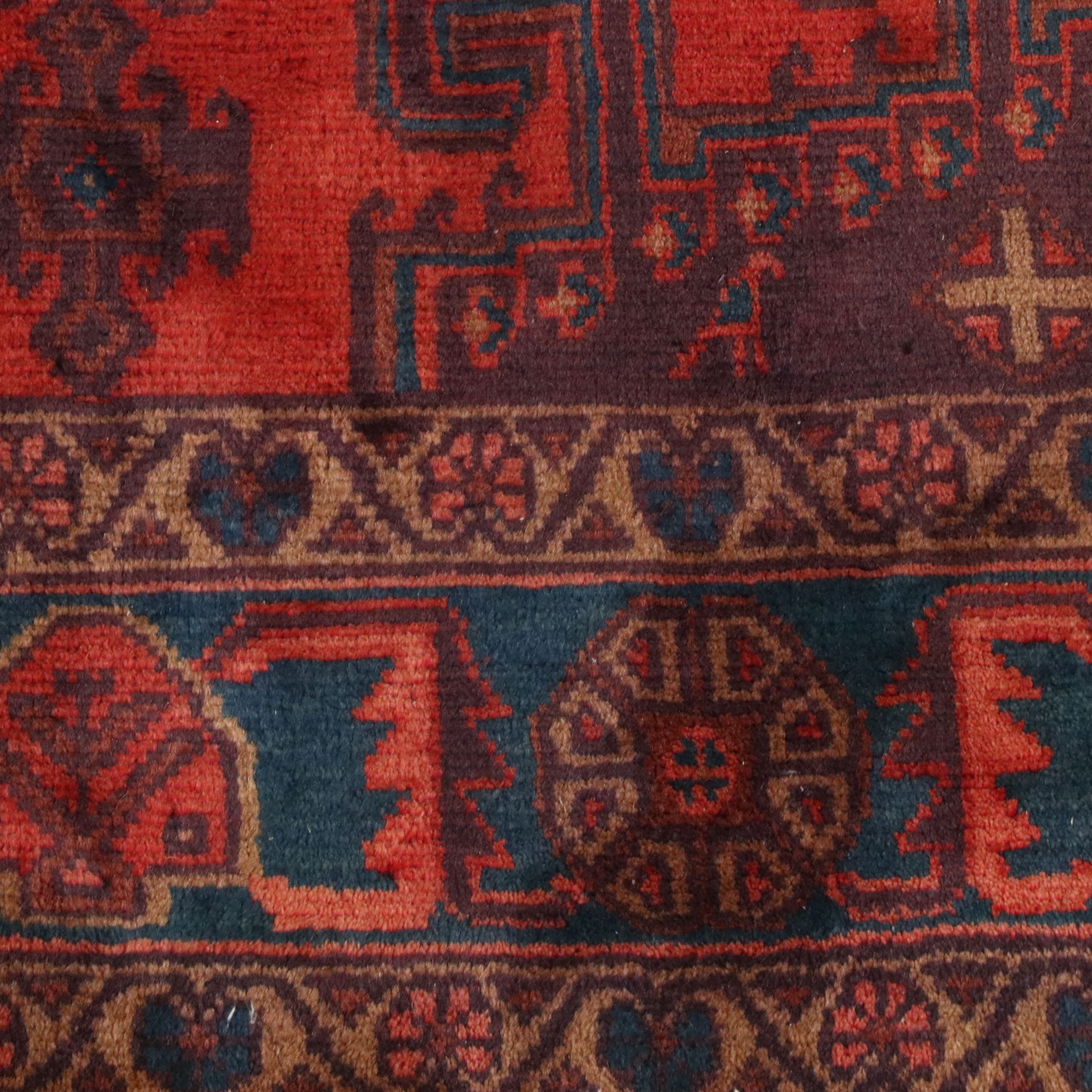 5'2 x 6'10 Hand-Knotted Persian Viss Area Rug