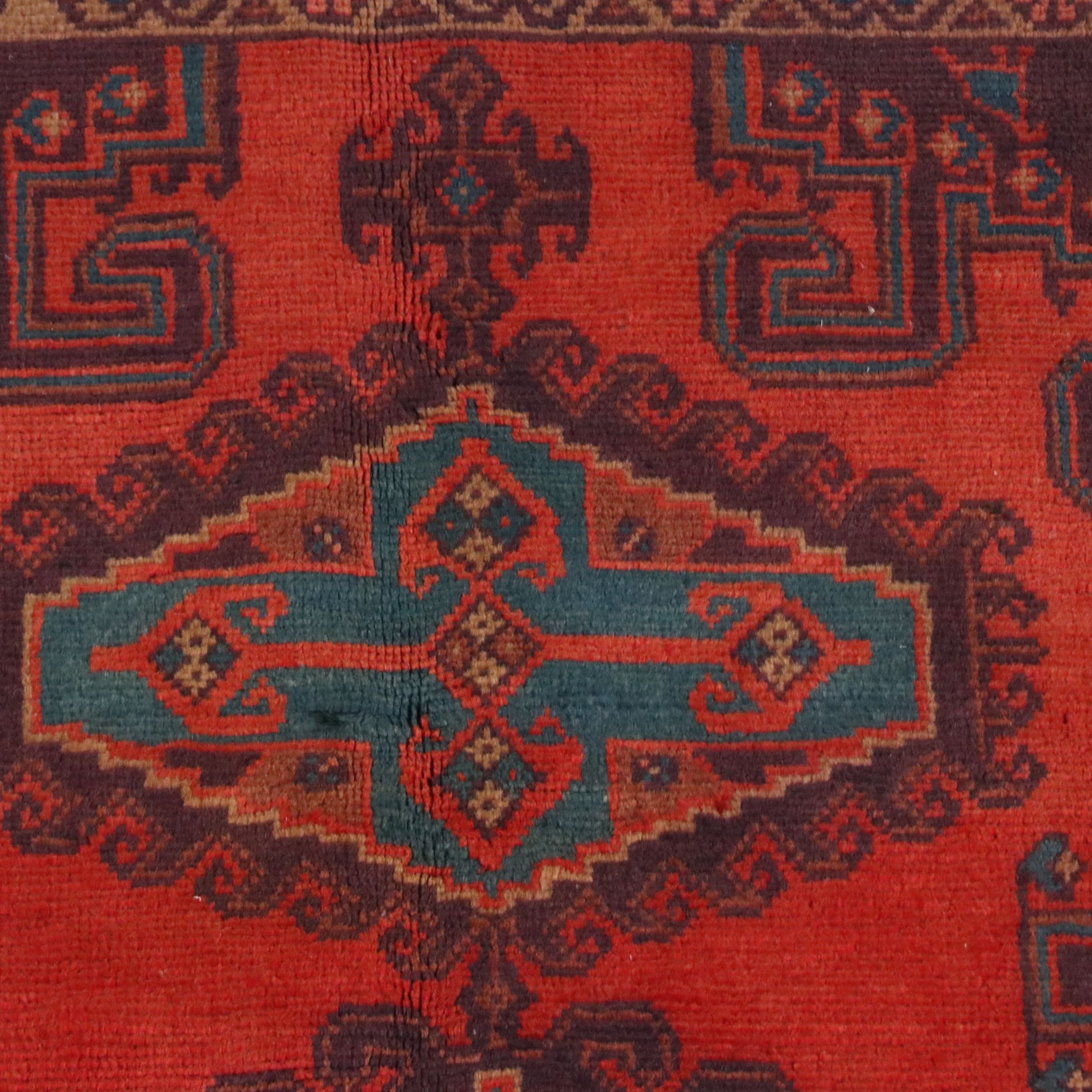 5'2 x 6'10 Hand-Knotted Persian Viss Area Rug