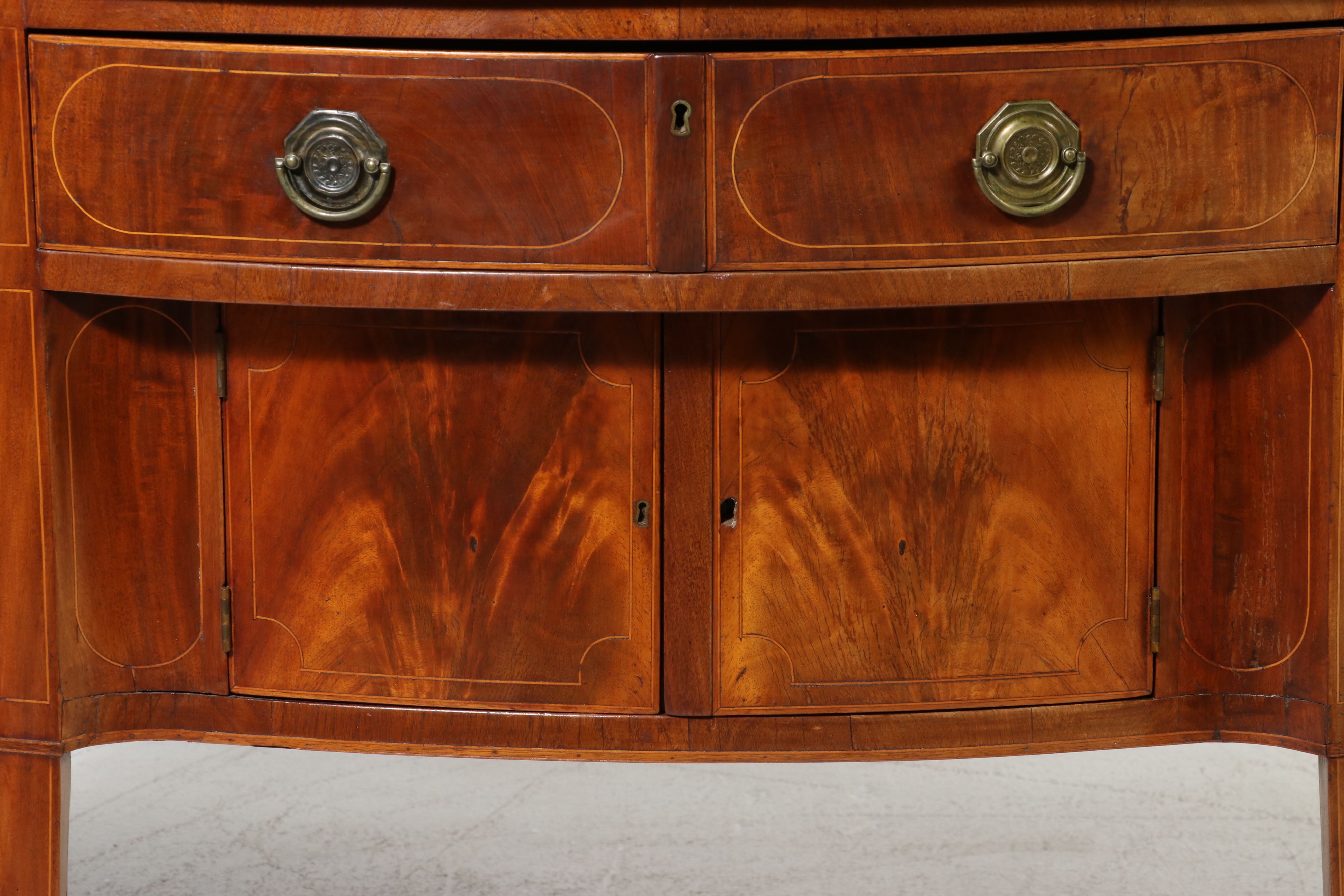 Hepplewhite Mahogany Sideboard, 19th Century