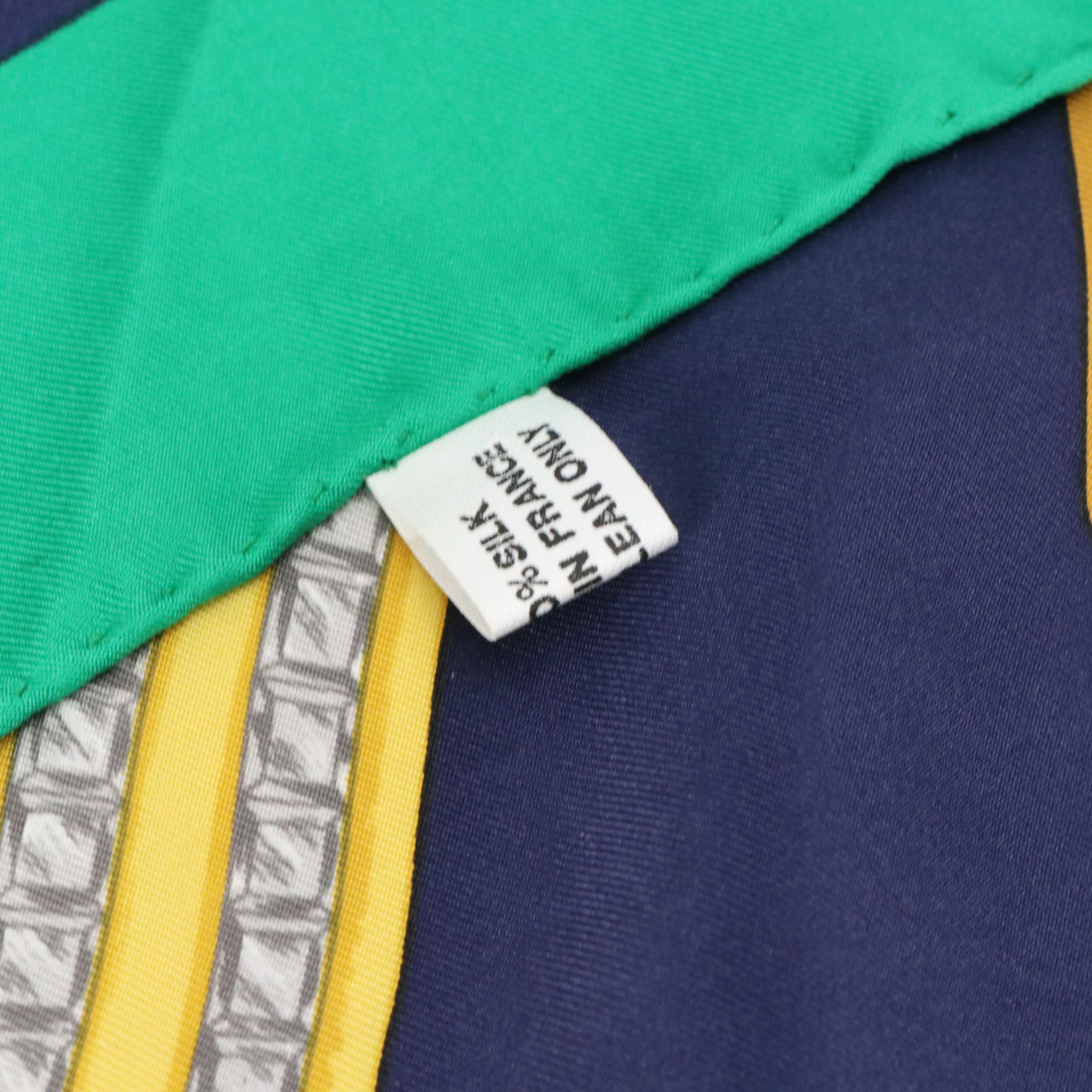 Cartier Must de Cartier Bijouterie Logo Scarf 90 in Silk Twill