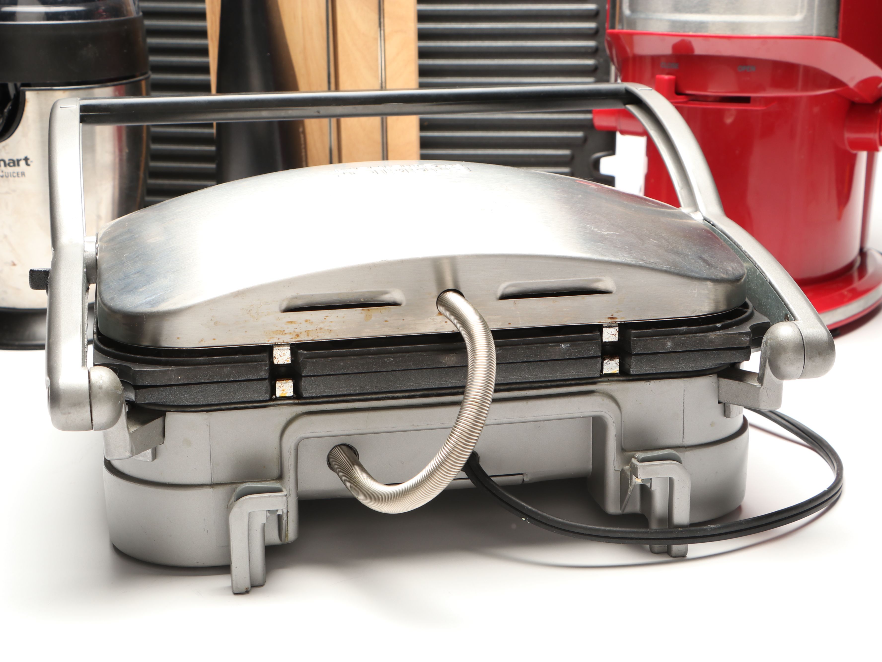 Cuisinart Griddle, Juicers and Electric Carving Knife with Slitzer Steak Knives