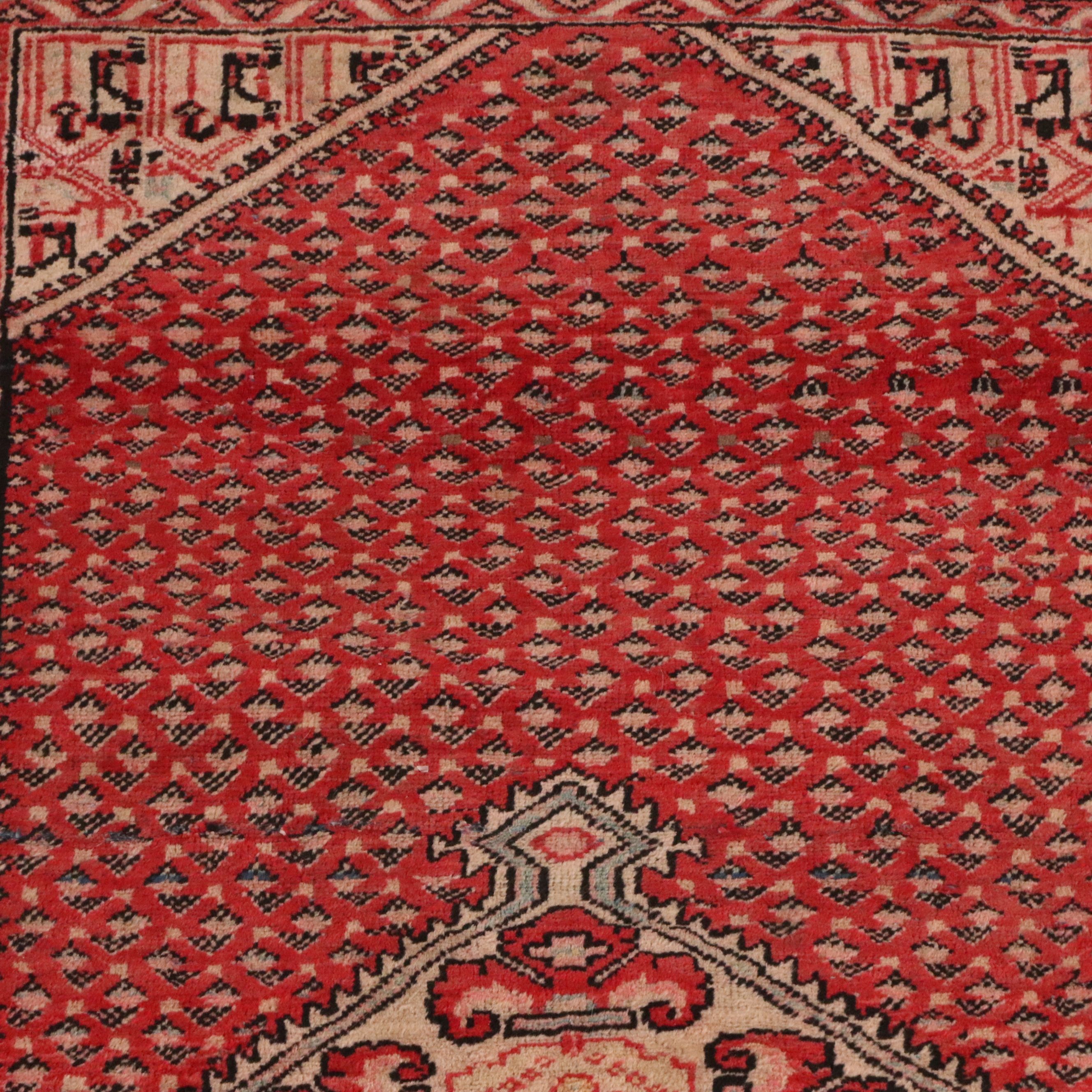 4'3 x 6'10 Hand-Knotted Persian Seraband Area Rug