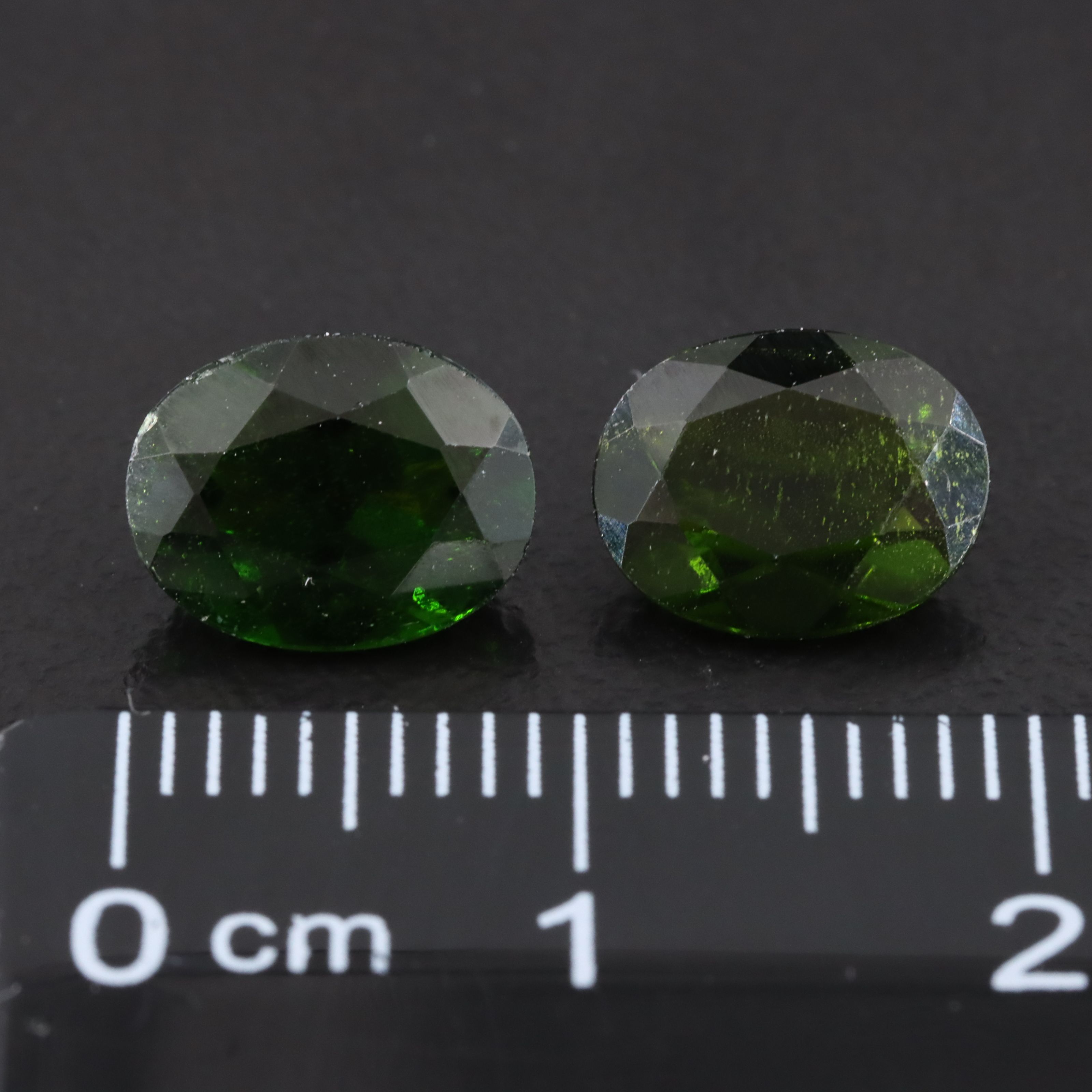 Loose 3.70 Chrome Diopside Pair