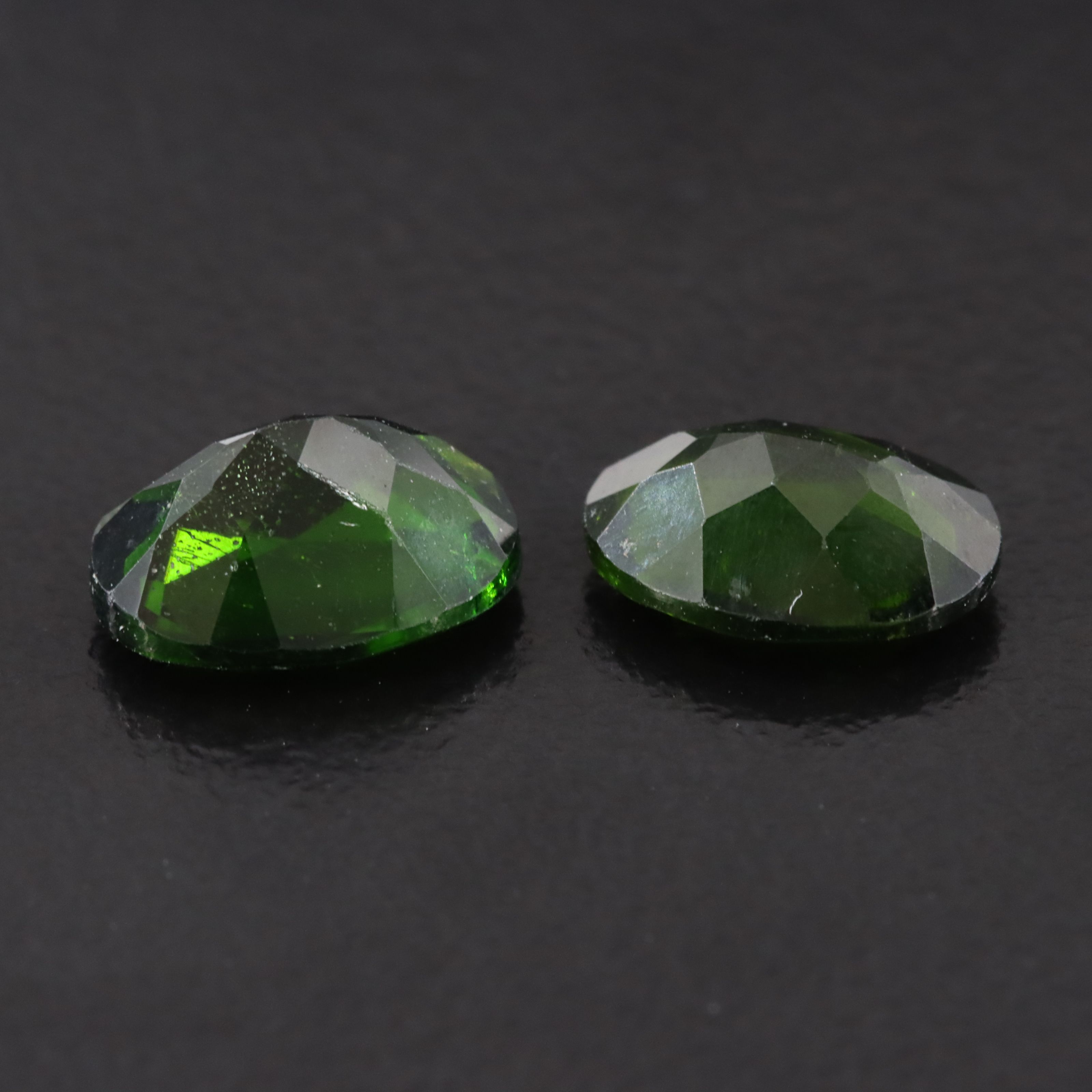 Loose 3.70 Chrome Diopside Pair