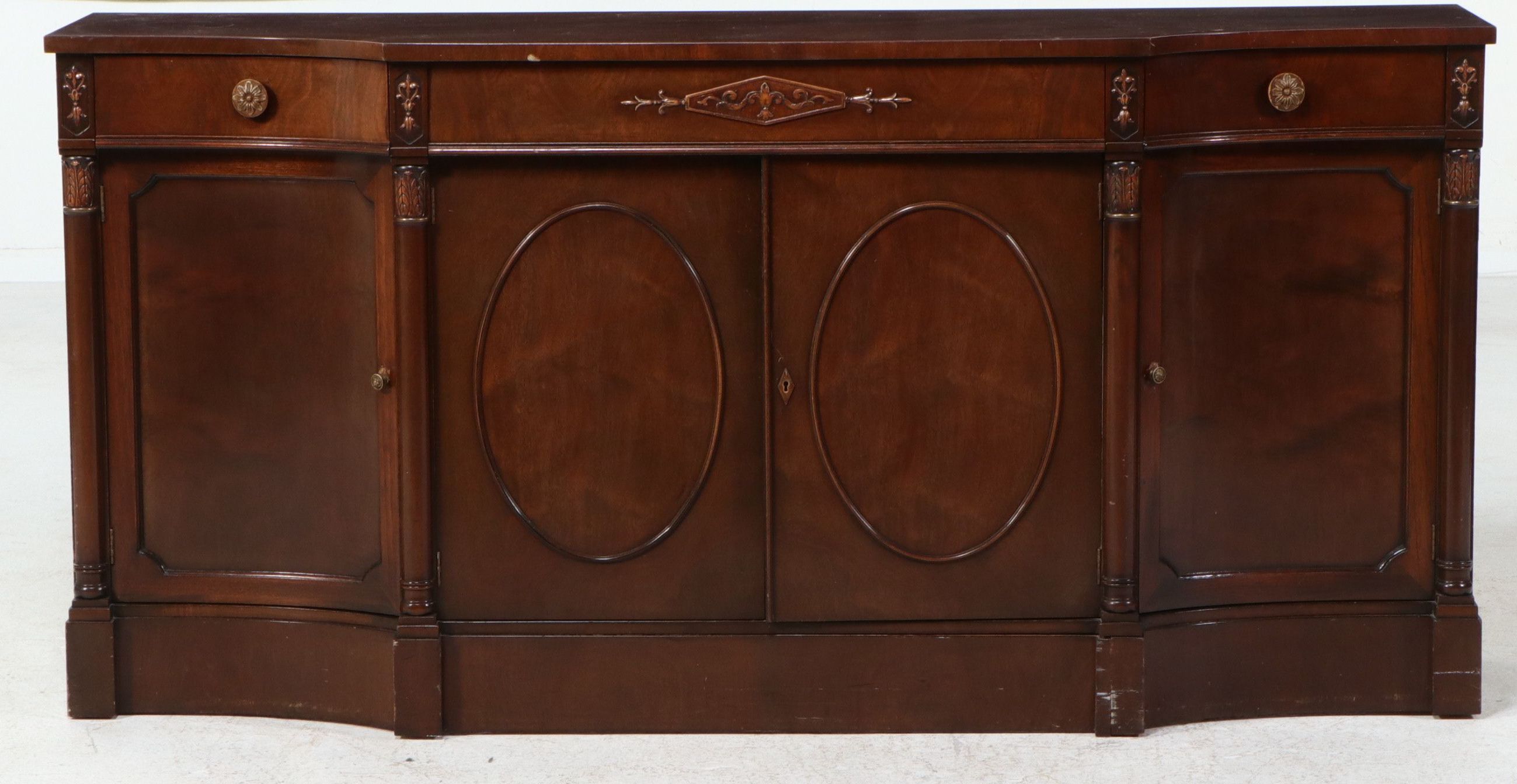 Federal Style Inlaid Mahogany Serpentine Sideboard, 20th Century