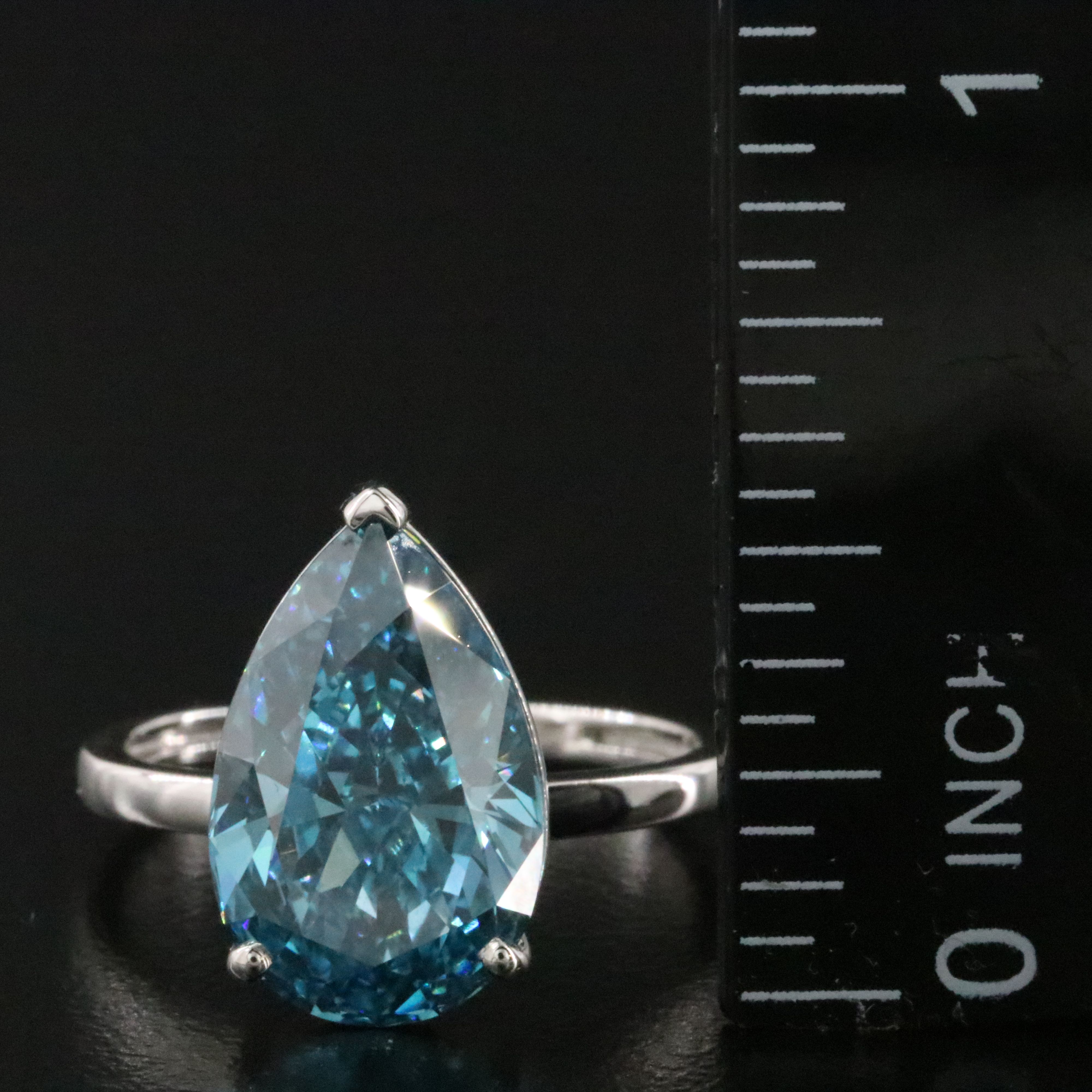 Platinum 5.10 CT Lab Grown Fancy Vivid Blue Diamond Ring with IGI Report