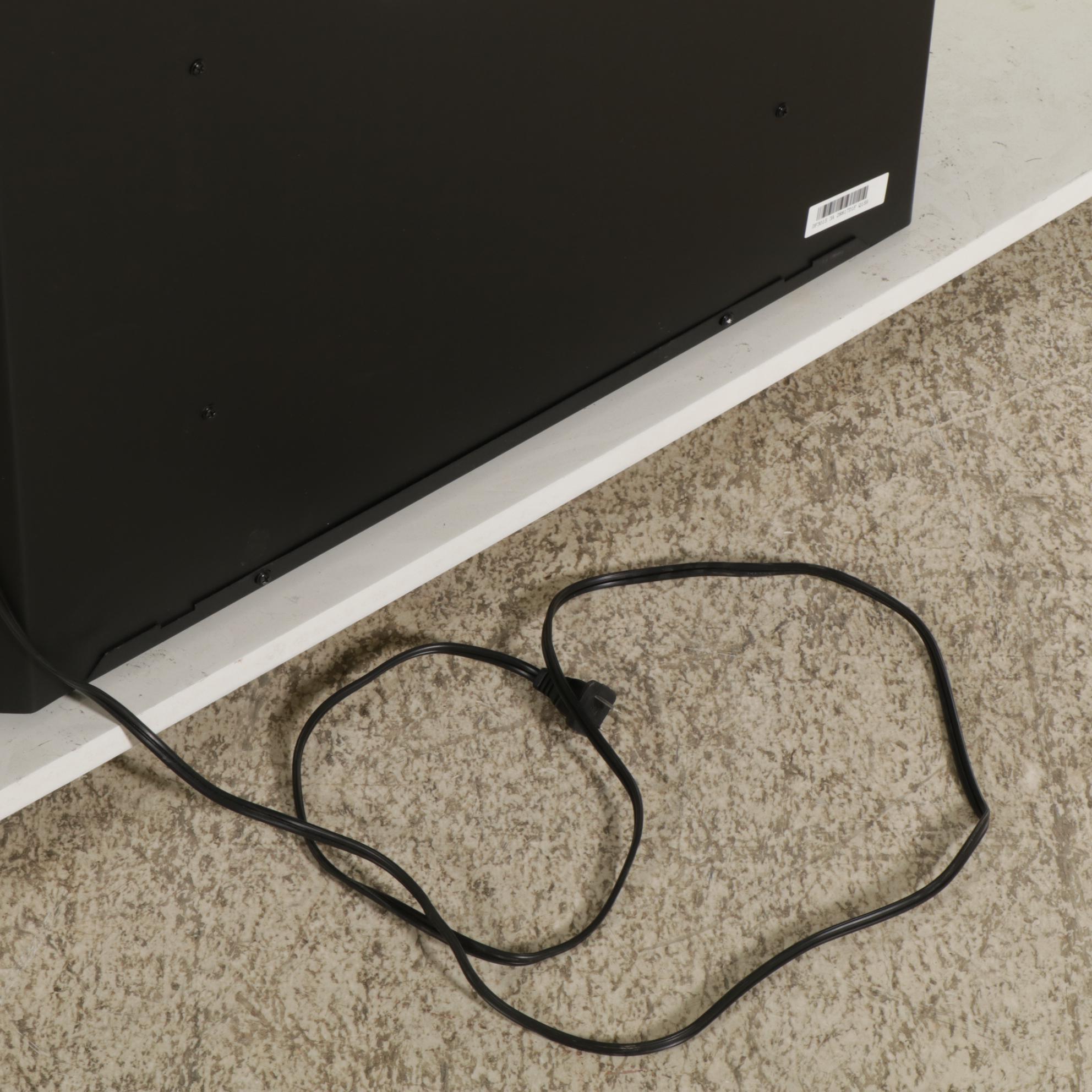 DC Dimplex Electric Fireplace in Painted Wood Surround, 2017