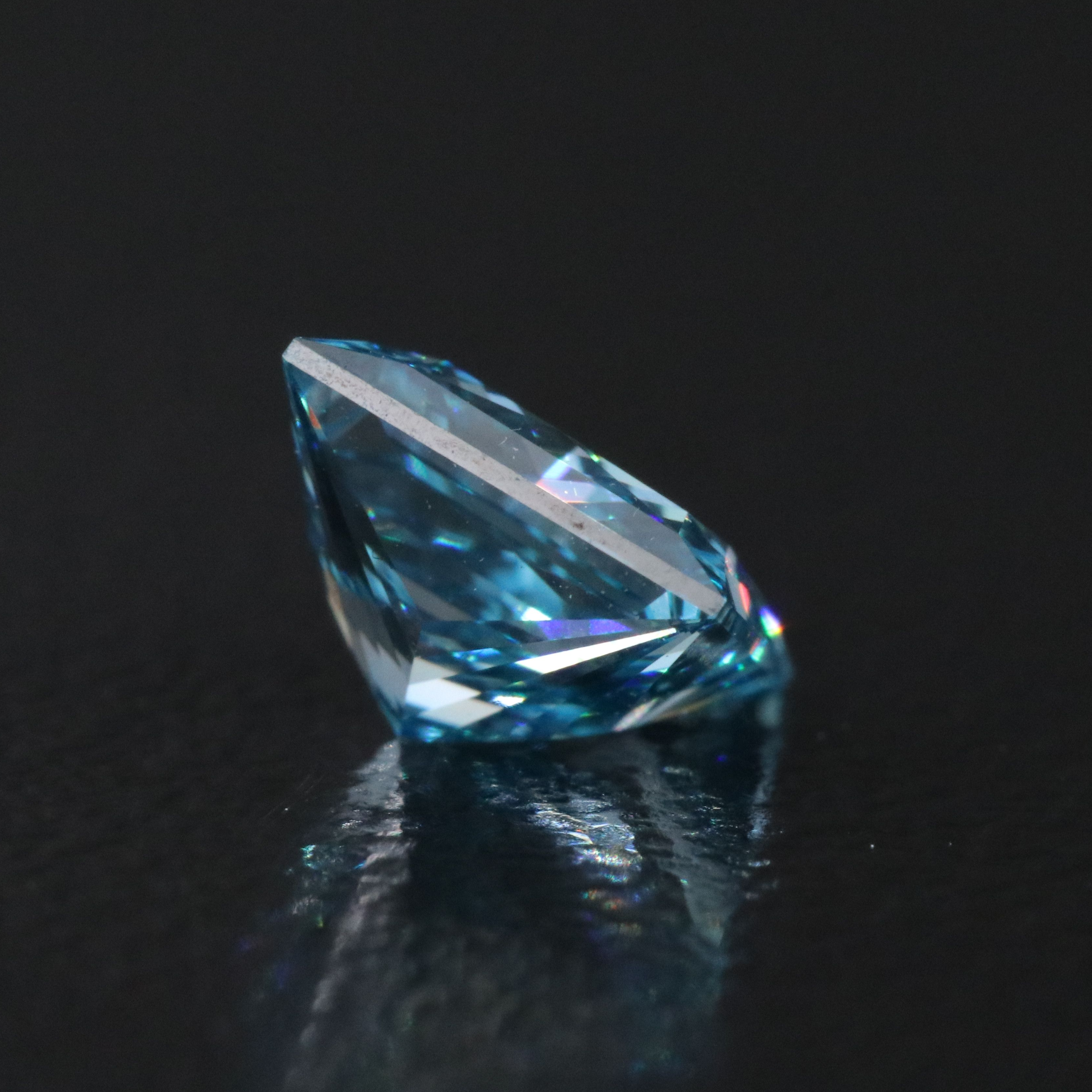 Loose 1.05 CT Lab Grown Fancy Vivid Blue Diamond with IGI Report