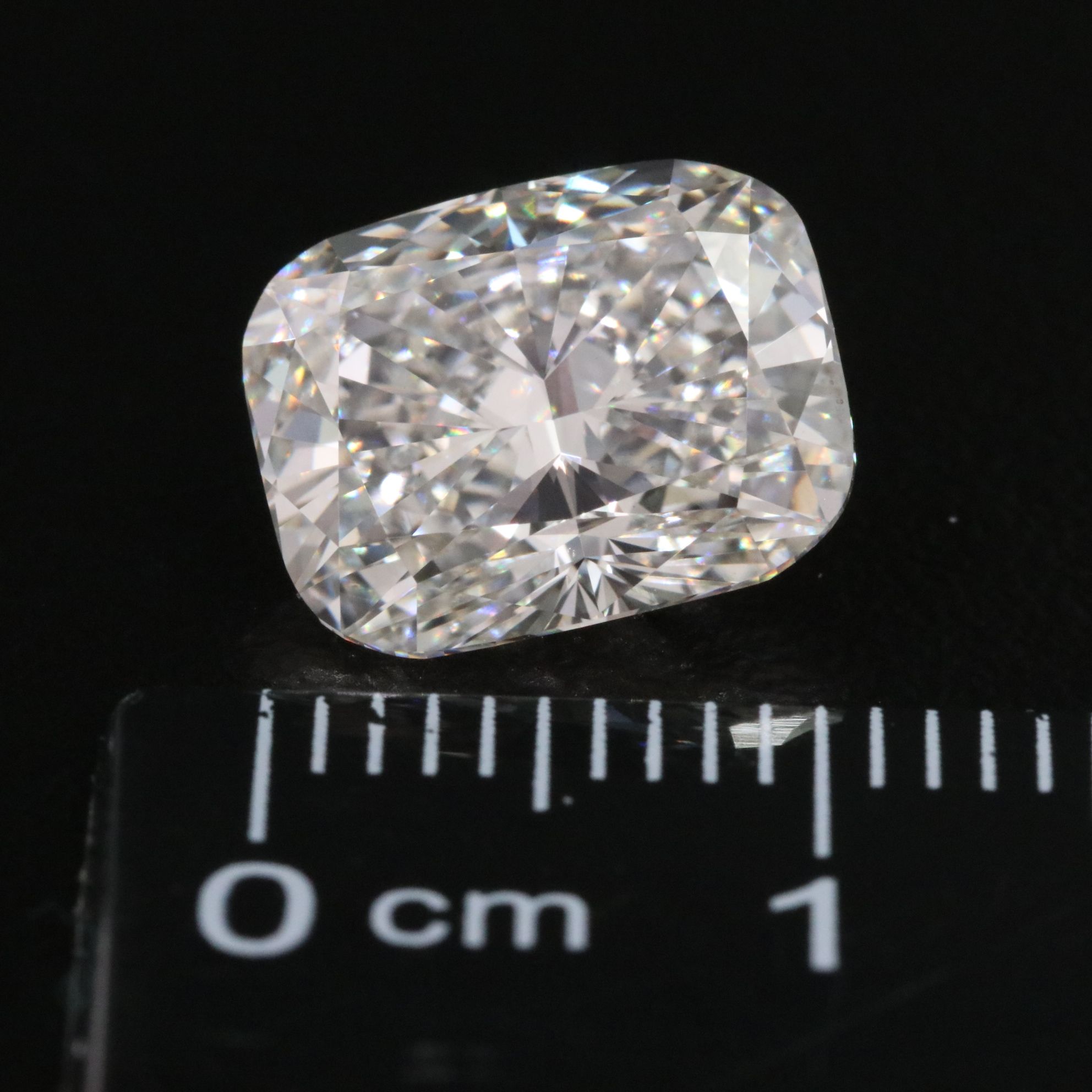 Loose 4.08 CT Lab Grown Diamond with IGI Report