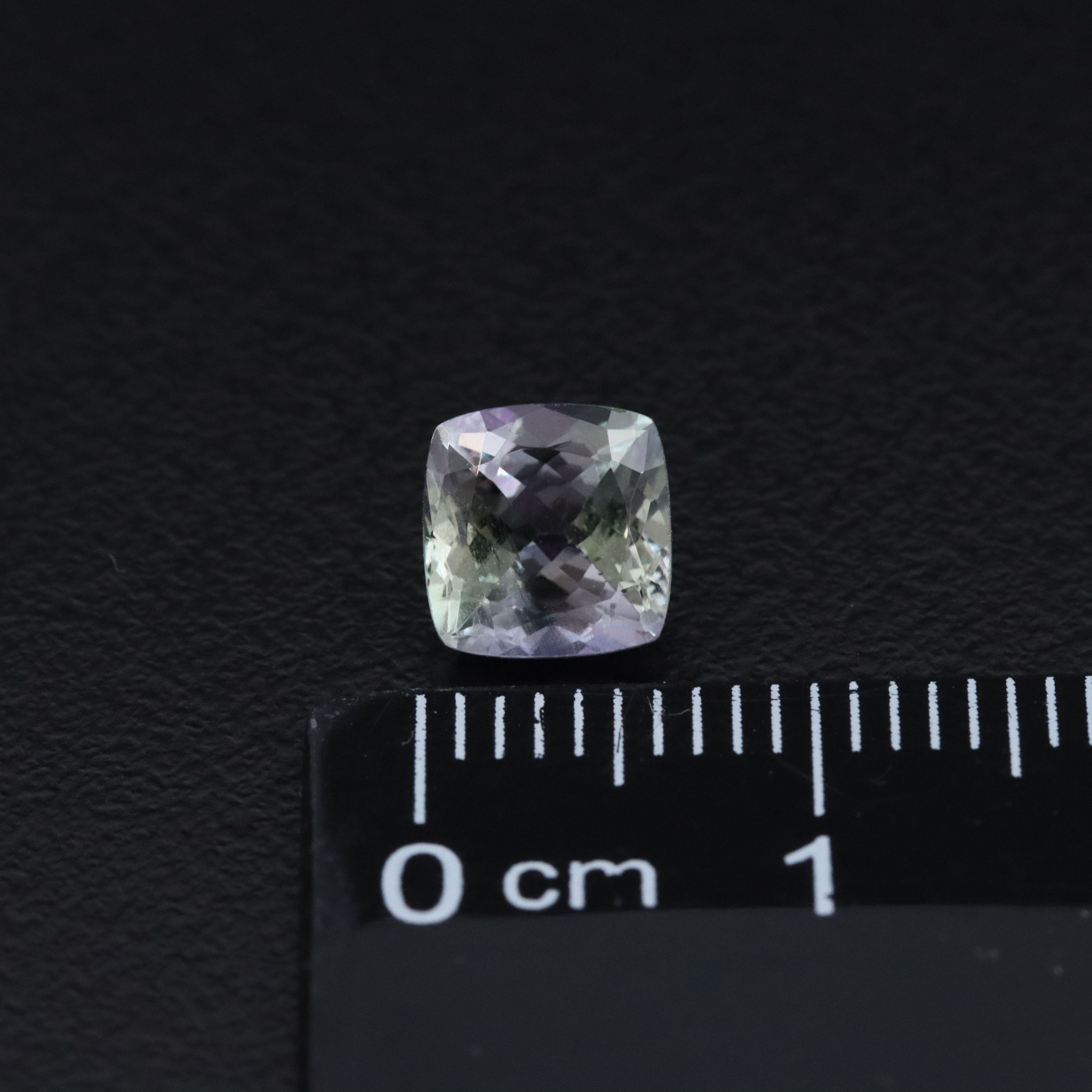 Loose 1.60 CT Tanzanite