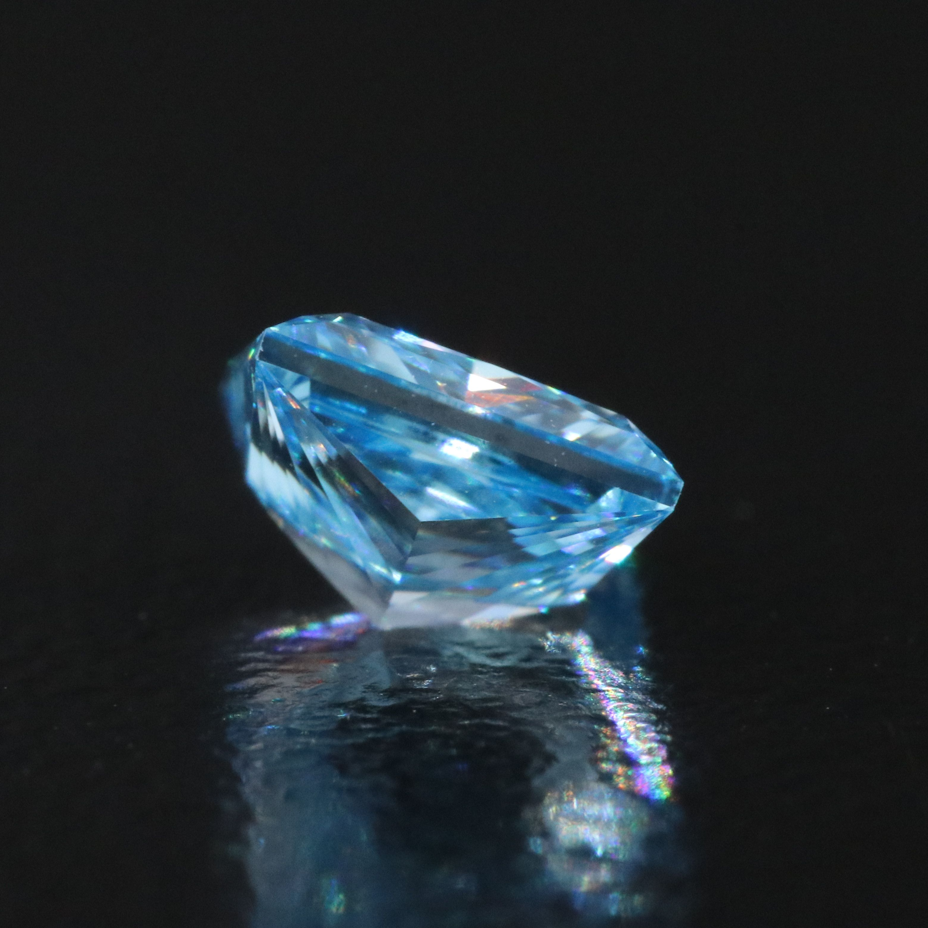 Loose 1.07 CT Lab Grown Fancy Vivid Blue Diamond with IGI Report