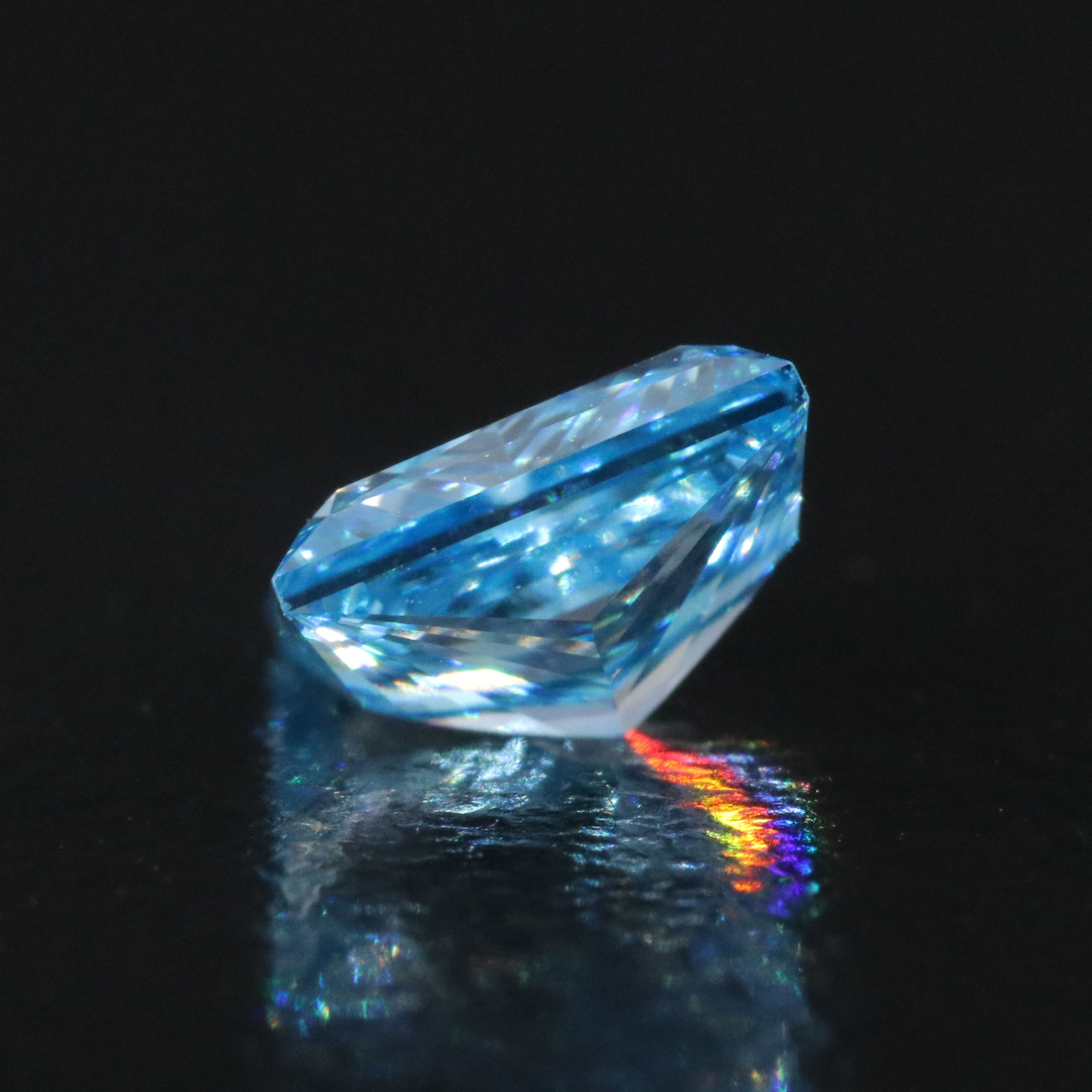 Loose 1.07 CT Lab Grown Fancy Vivid Blue Diamond with IGI Report