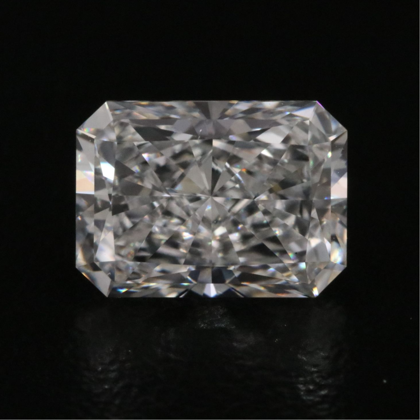 Loose 1.59 CT Lab Grown Diamond with IGI Report