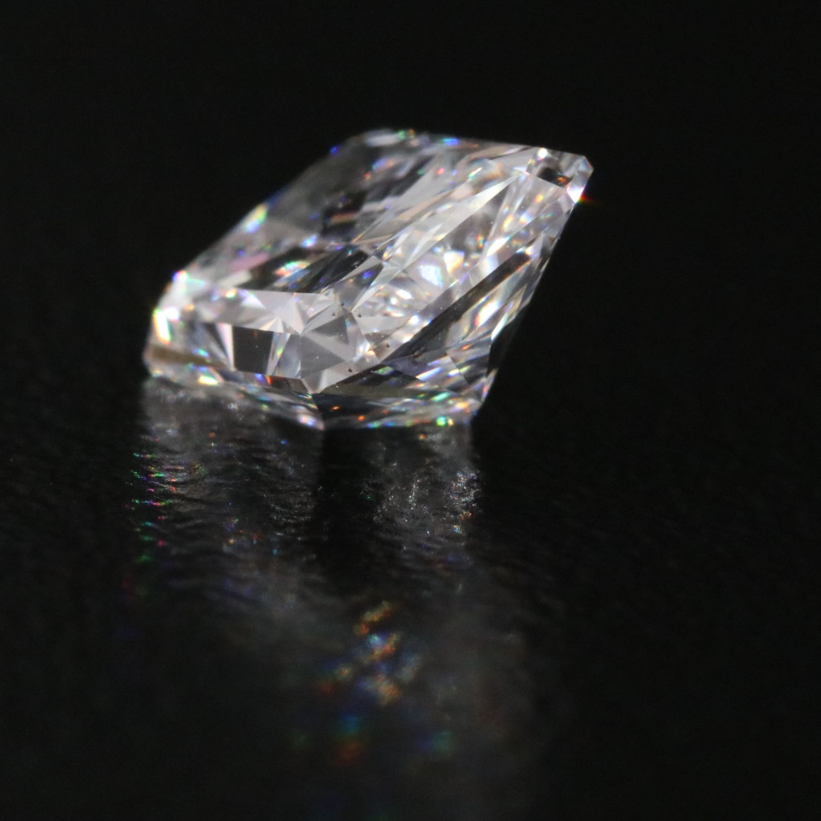Loose 1.59 CT Lab Grown Diamond with IGI Report