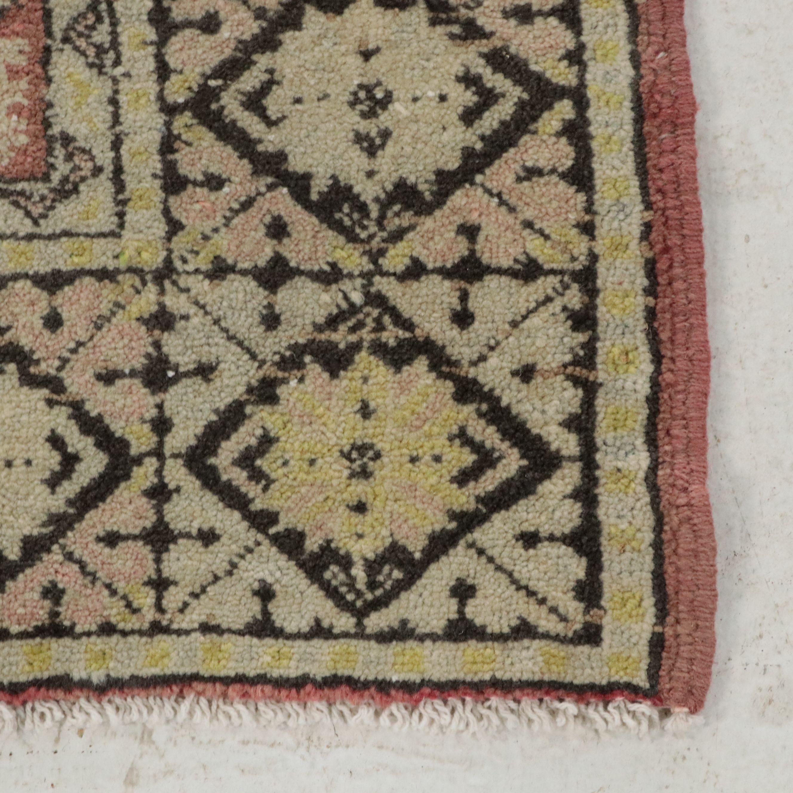 2'9 x 9'6 Hand-Knotted Turkish Anatolian Carpet Runner