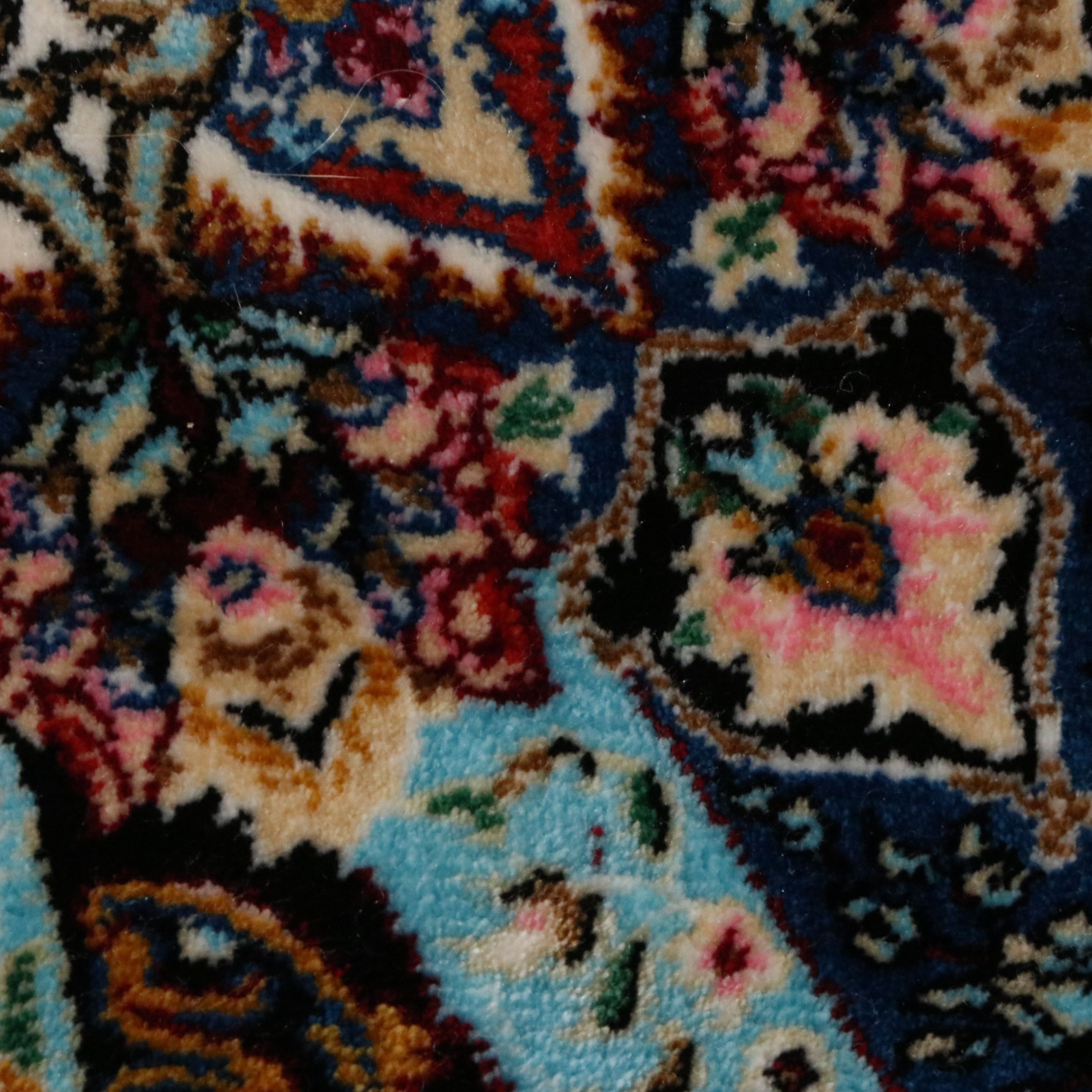 4'8 x 7'5 Machine Made Turkish Qom Art Silk Area Rug