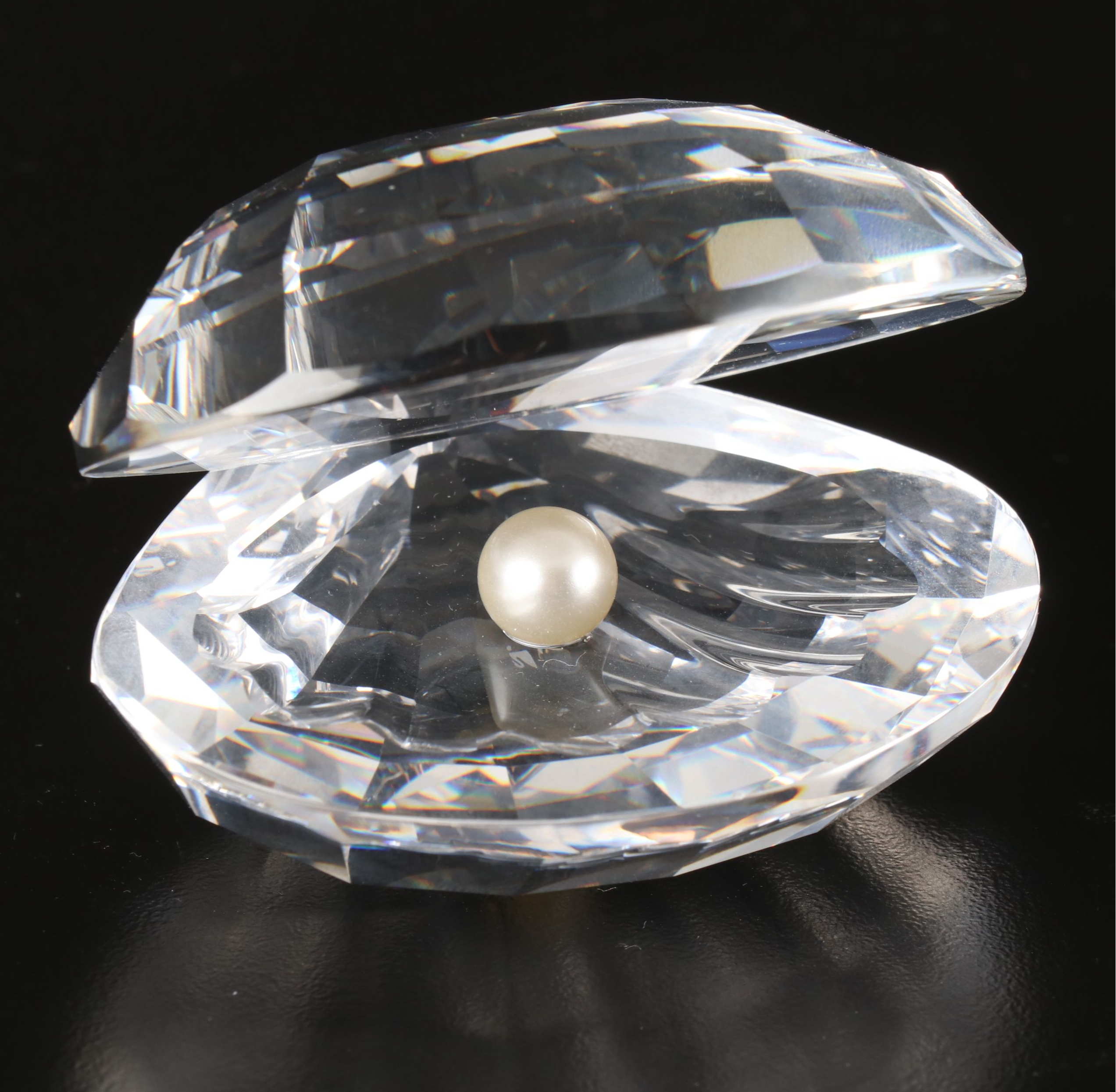 Swarovski "Swan," "Shell with Pearl," and More Crystal Figurines