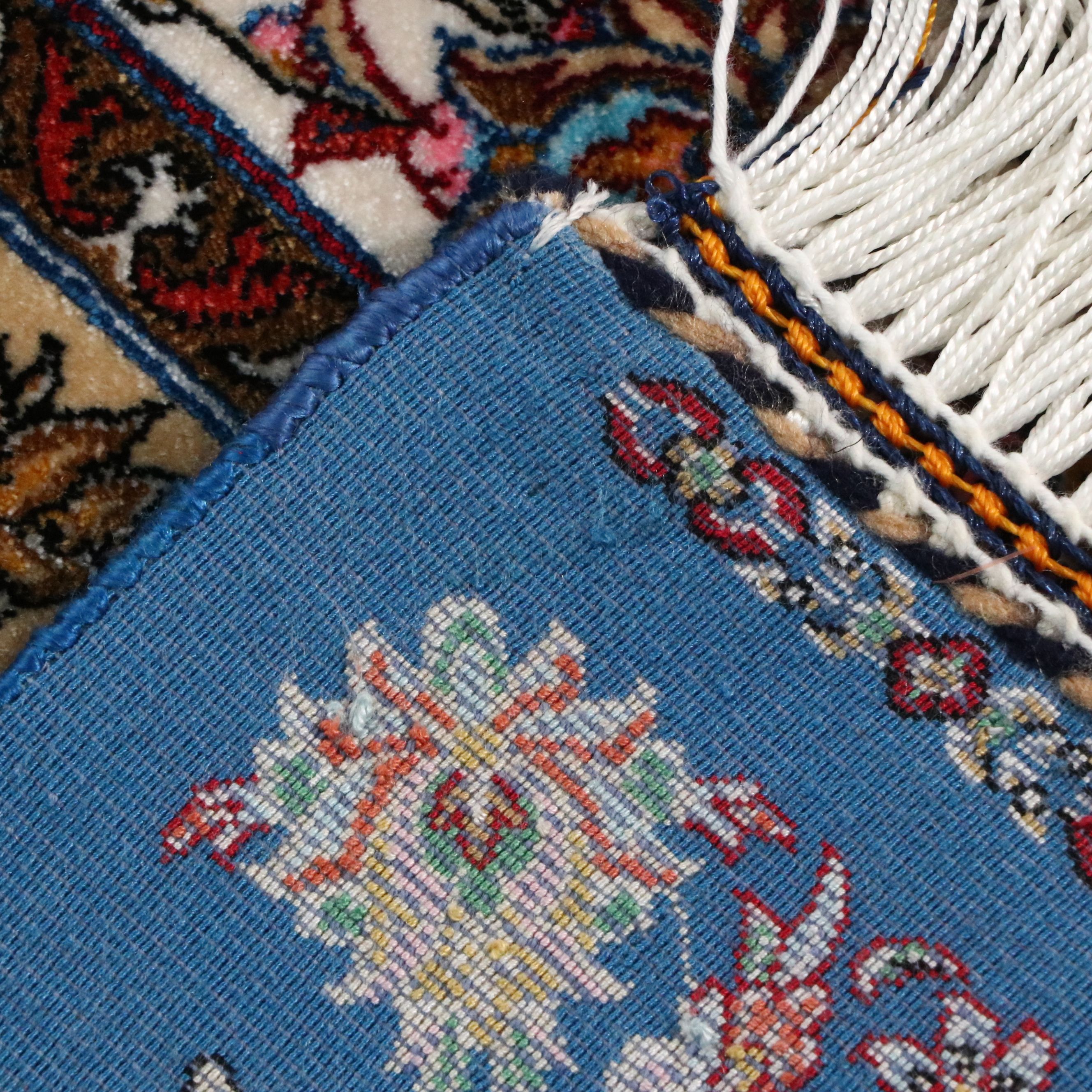 2'8 x 4'2 Machine Made Turkish Tabriz Style Silk Accent Rug